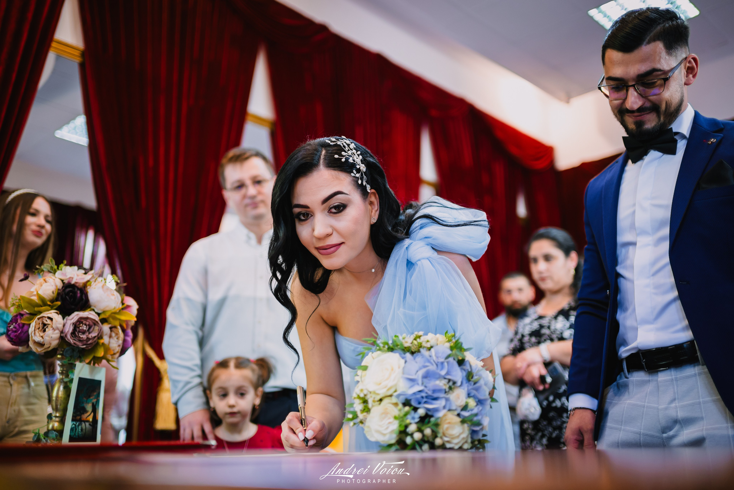 Cununie civilă. Andrei Voicu Fotograf. Povești nescrise, surprinse atent