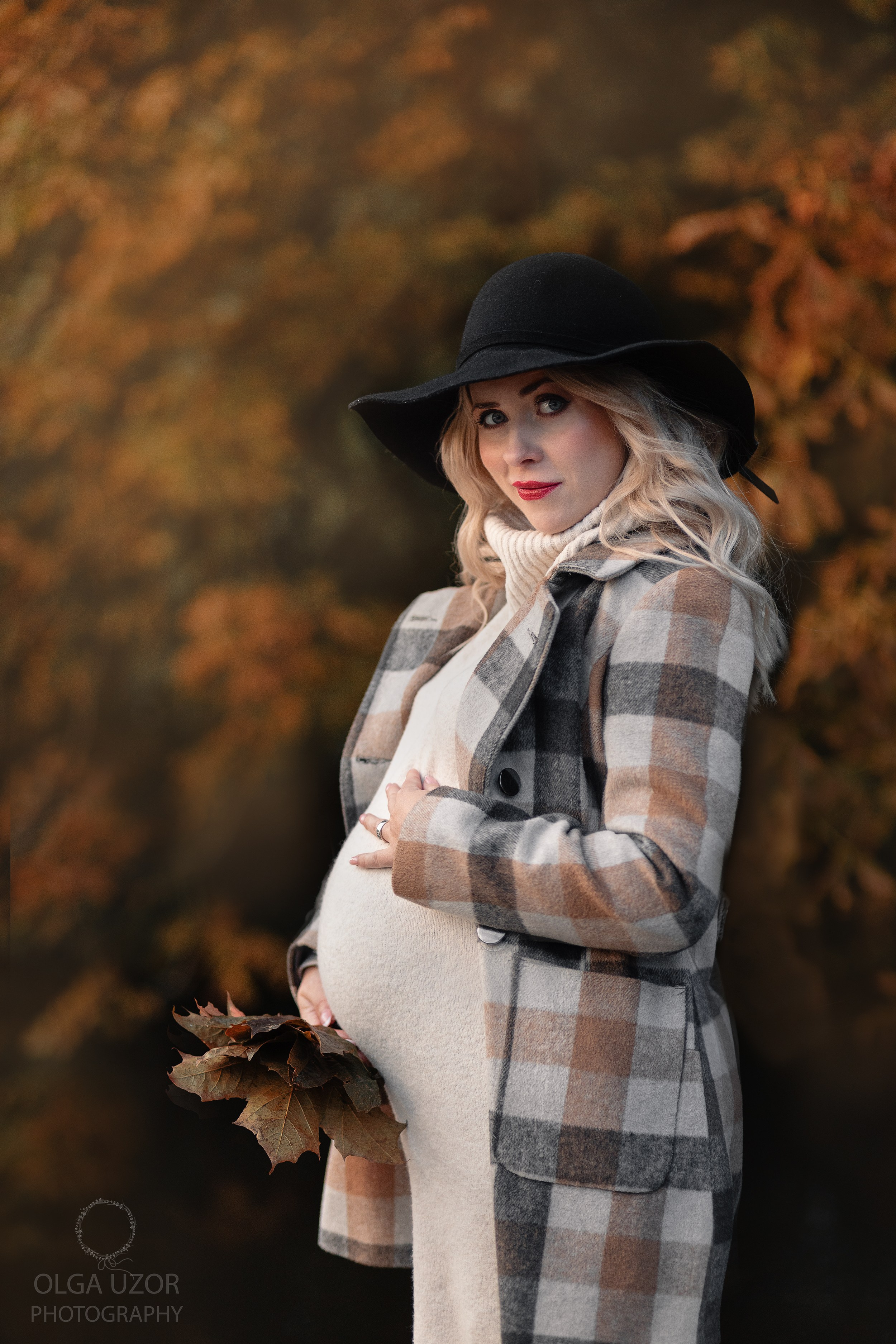 AUTUMN HERTFORDSHIRE MINI-SESSIONS. Stevenage, Hertfordshire family, maternity and newborn photographer