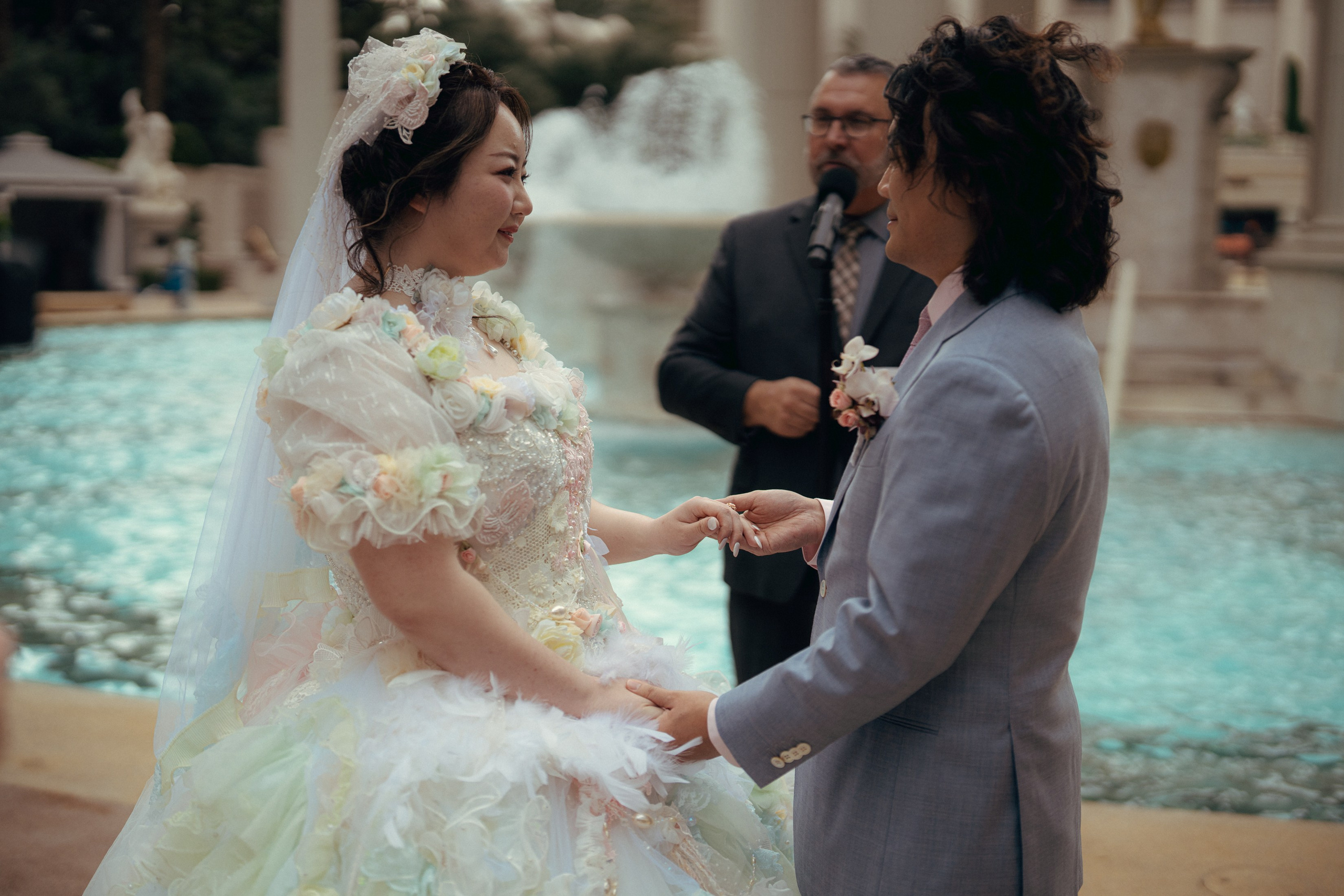 Aaron&Wenjing. Wedding & elopement photographer Viktoriya Kravtsov. Las Vegas