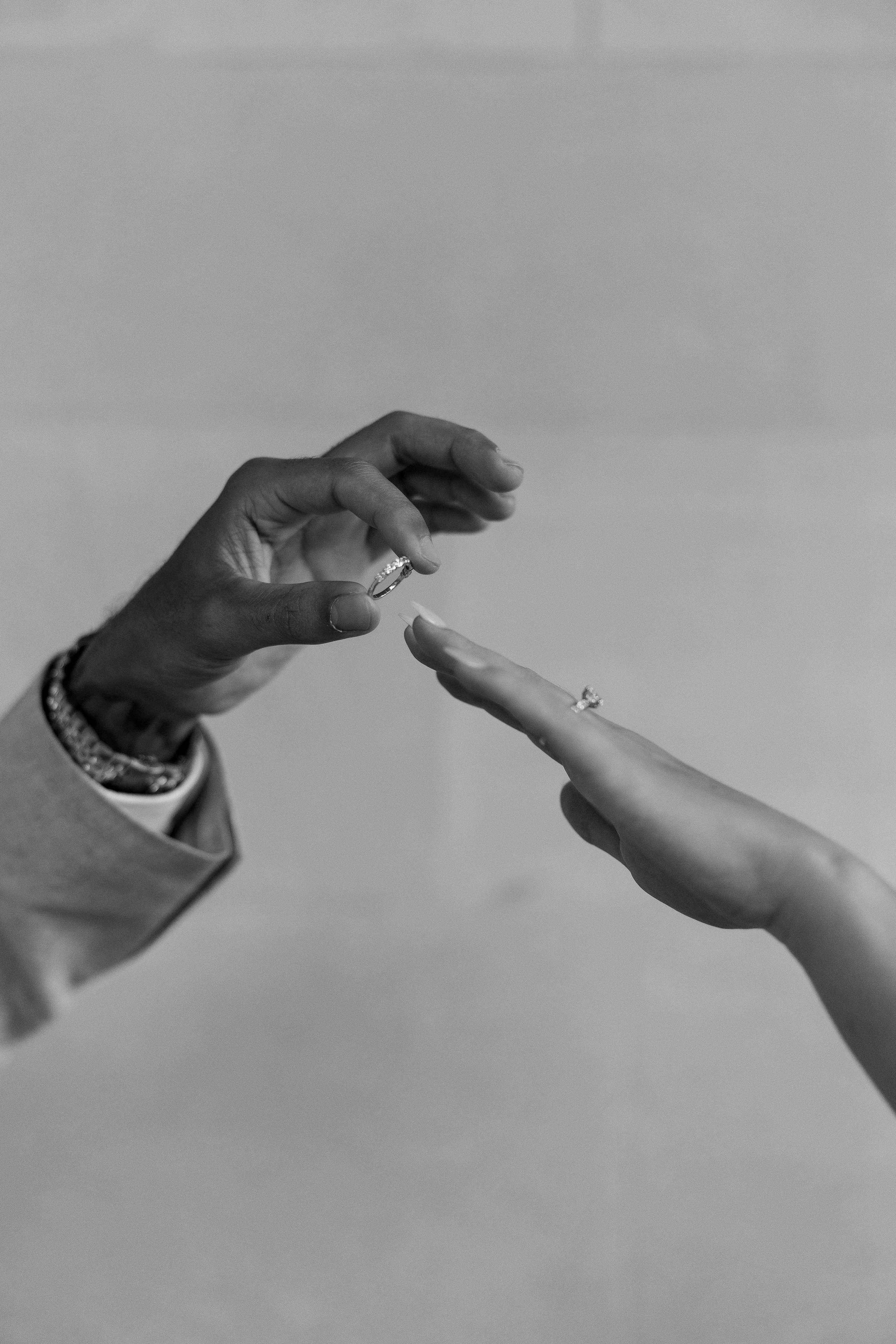 Nina and Arjun. Intimate Elopement in Washington DC. Photographer Anastasia Nagibina