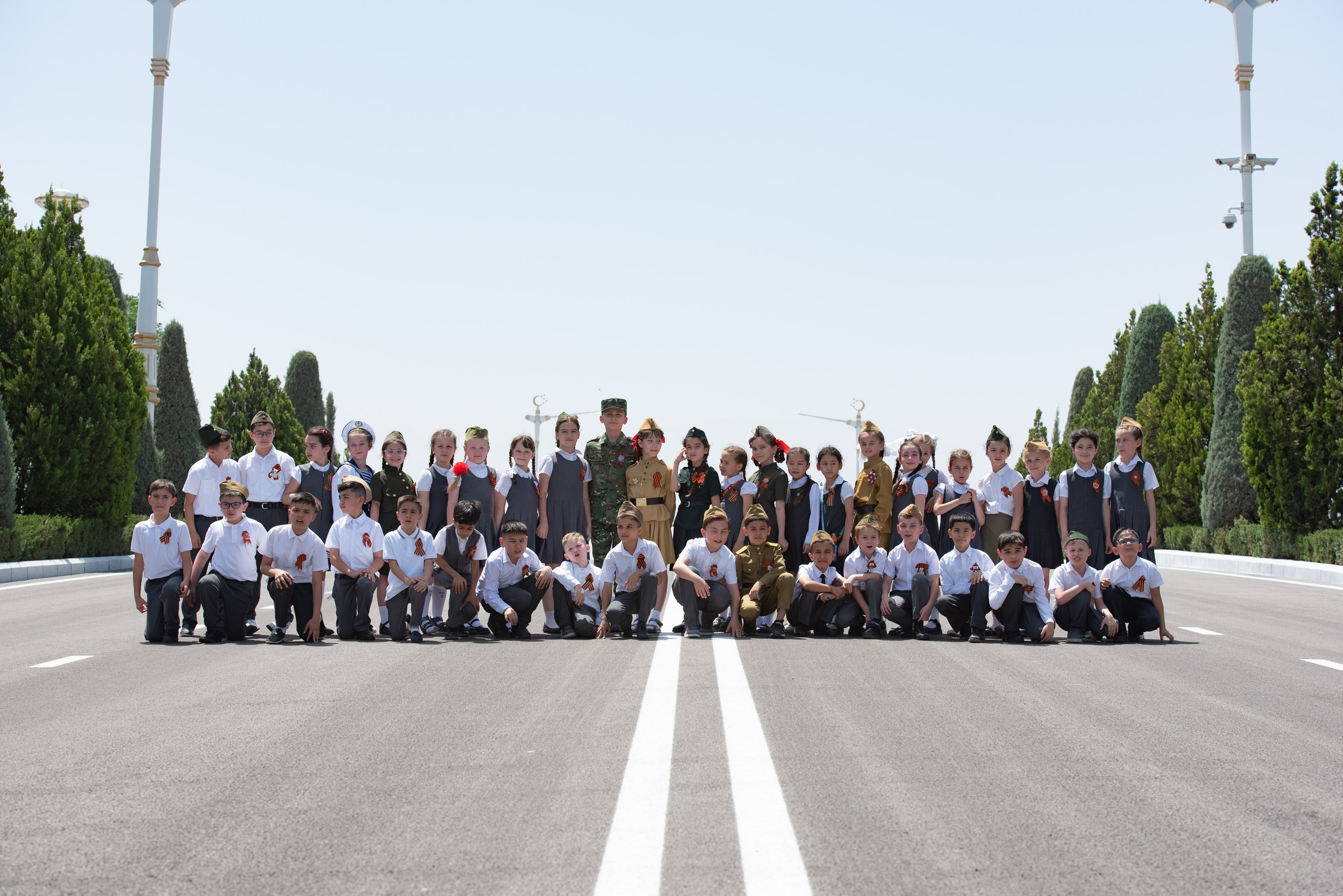 Вечный огонь 2"А» класс. Ваш фотограф в Ашхабаде Гамлет Осипов