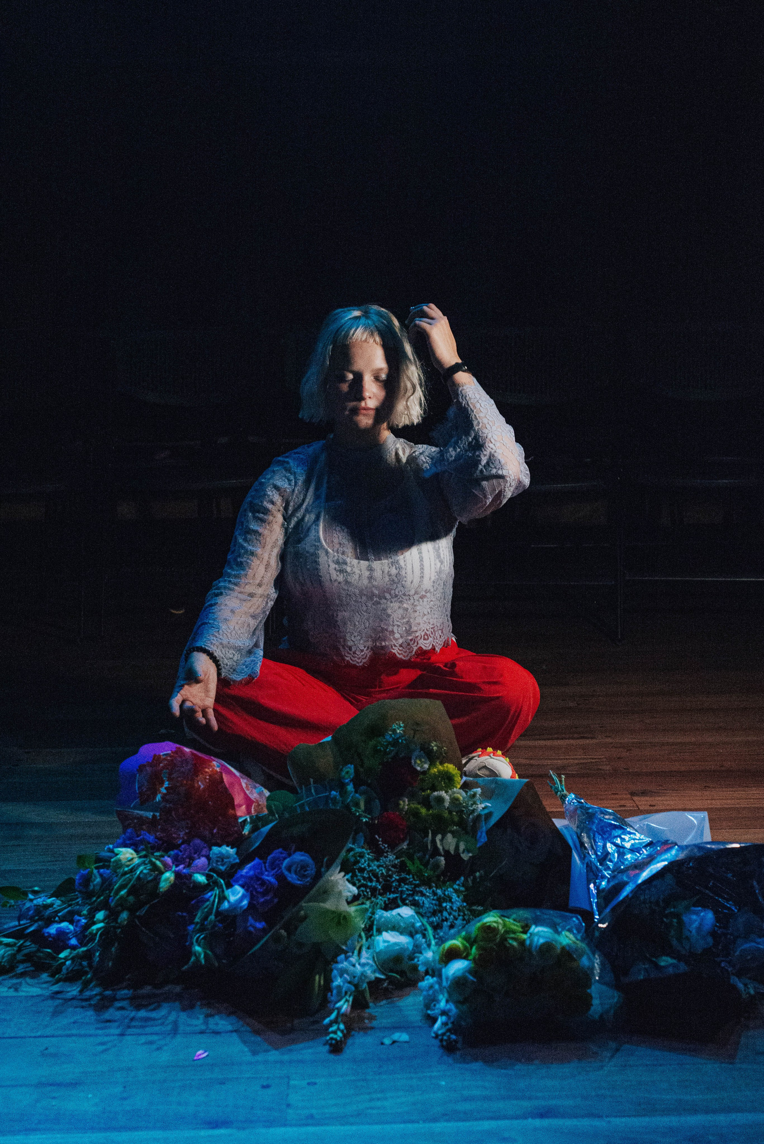 Анонс. Полковник и птицы. Фотограф @elmirkami в городе Буэнос-Айрес