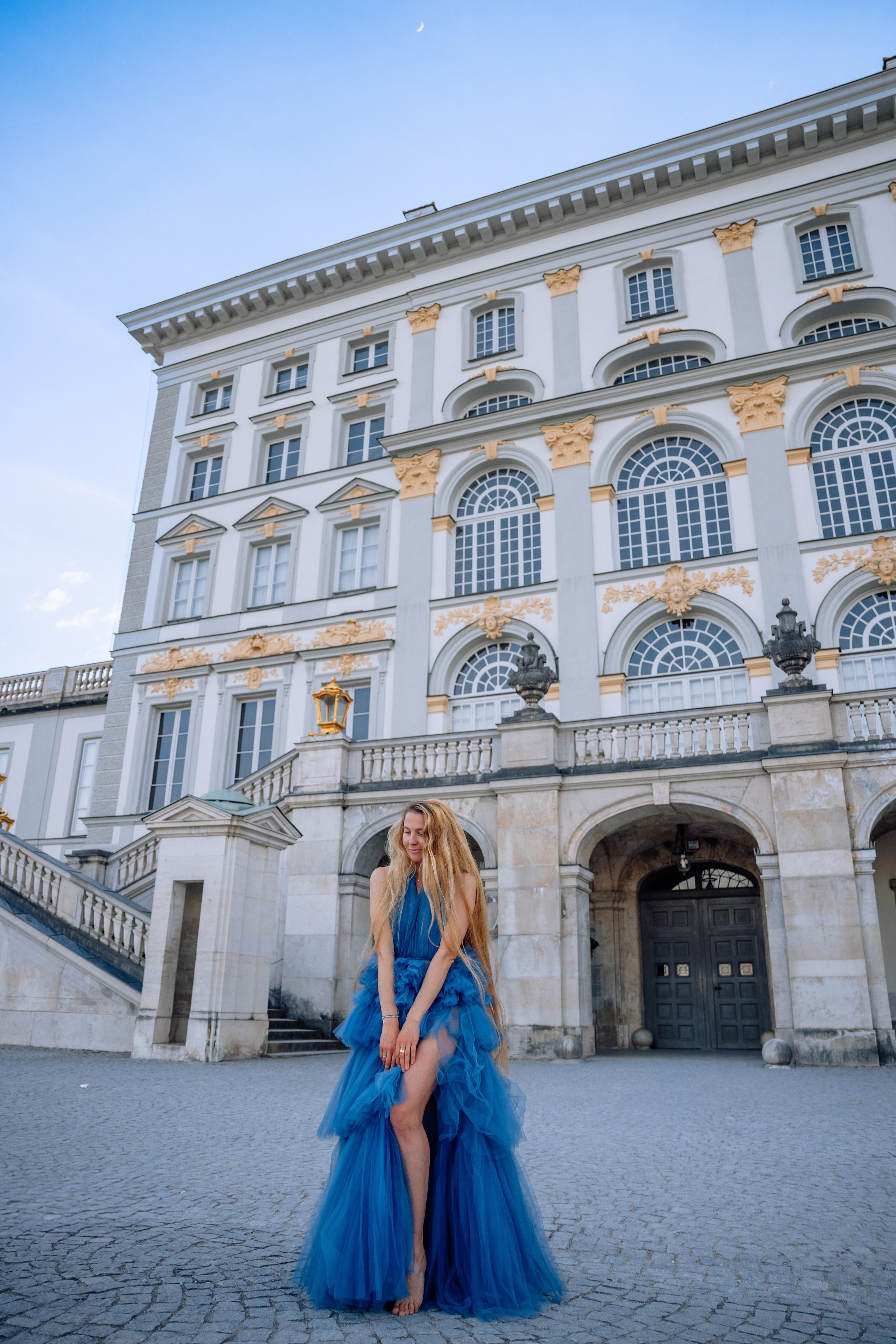 Wenn der Flieder beim Schloss Nymphenburg blüht. Hochzeitsfotograf München Taufe Familienfotograf Tanja Mauke