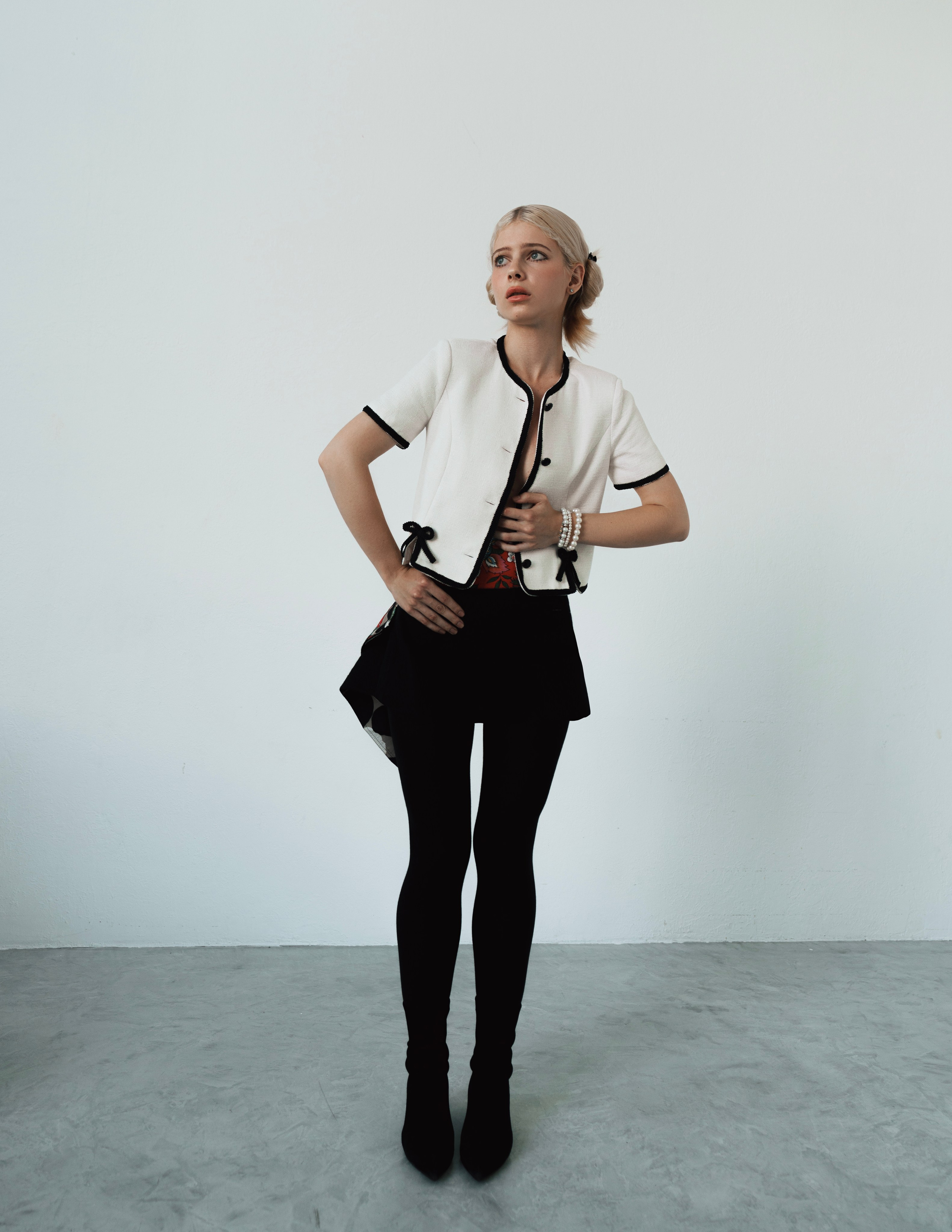 Milky. Alisha Geva женский портретный фотограф в Дубае