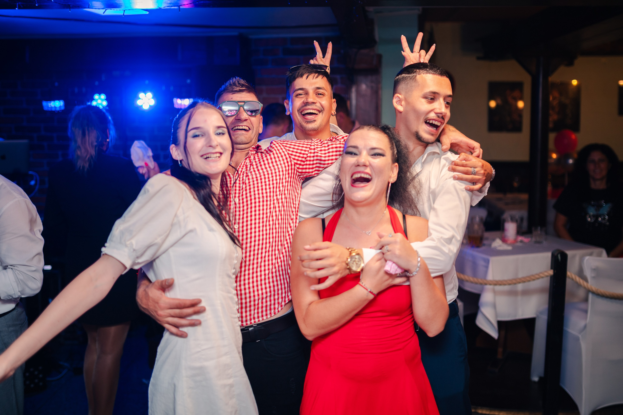 Micuta Sara-Lavinia. Fotograf de nuntă în Germania