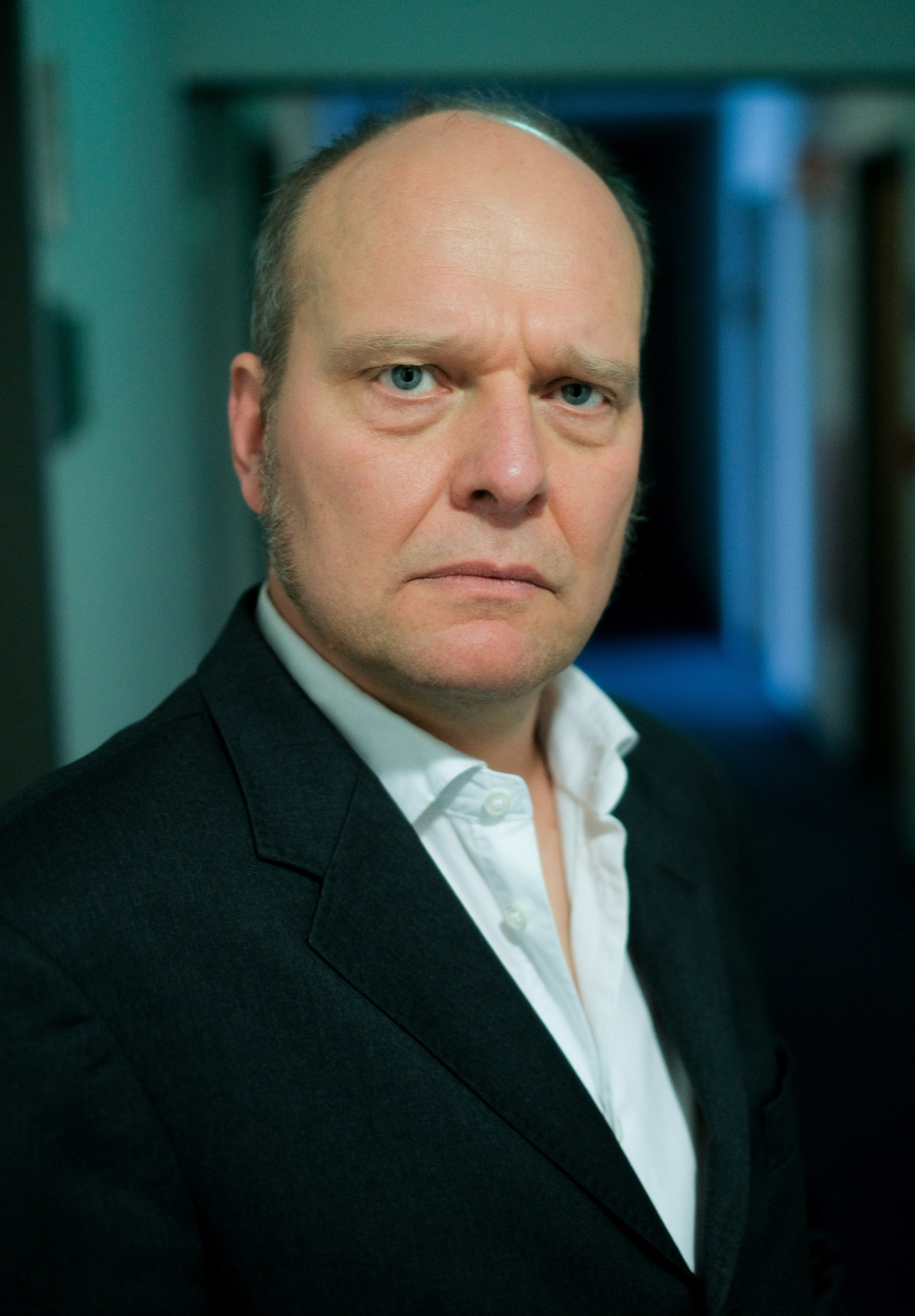 Karsten Kassi Wolf. Schauspielerfotos Berlin | Headshots & Casting-Videos – Acting Photography