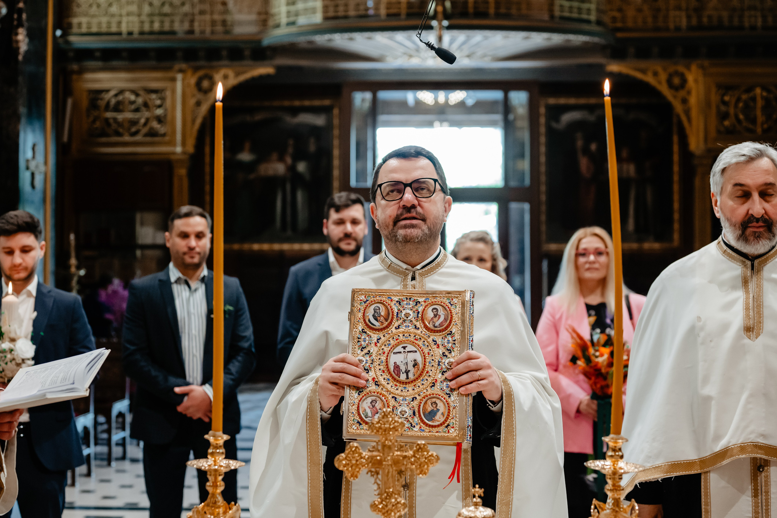 Nunta Anamaria si George, Biserica Domnița Bălașa. Ana Maria Dragan Fotograf Evenimente