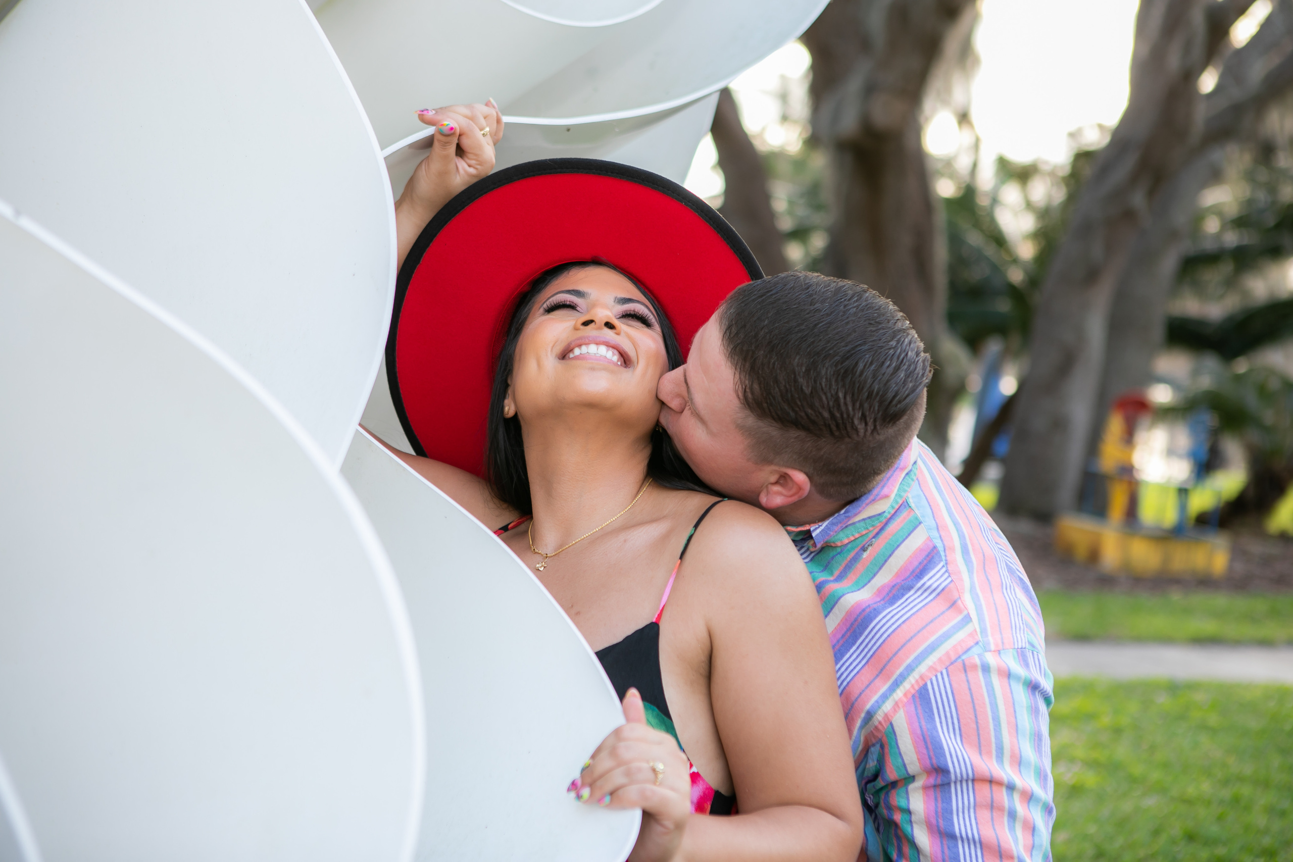 Engagement photography. Lana Photography — Wedding & Family Photographer in Florida & Beyond