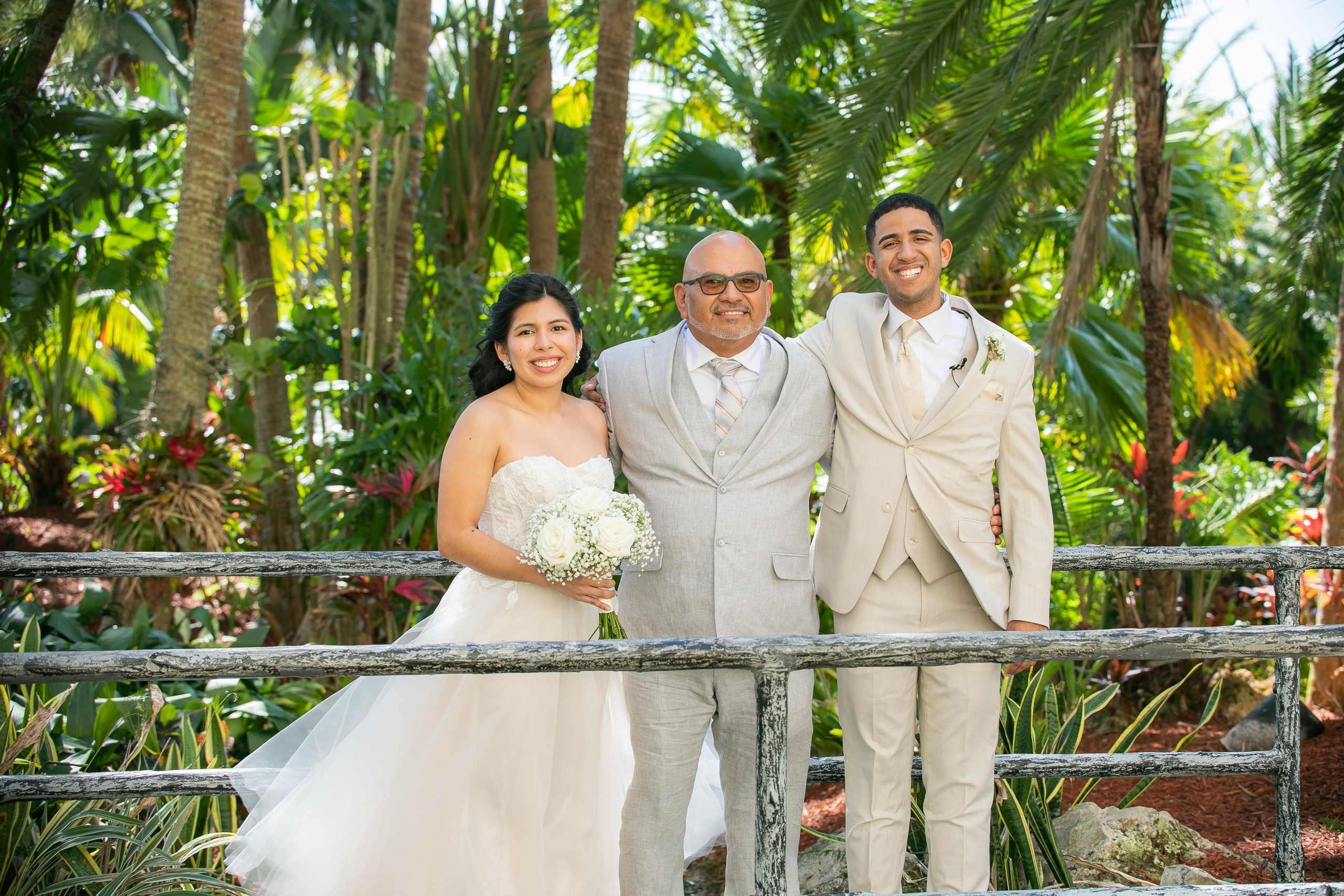 Beautiful Wedding of Lorenzo & Melissa. Lana Photography — Wedding & Family Photographer in Florida & Beyond