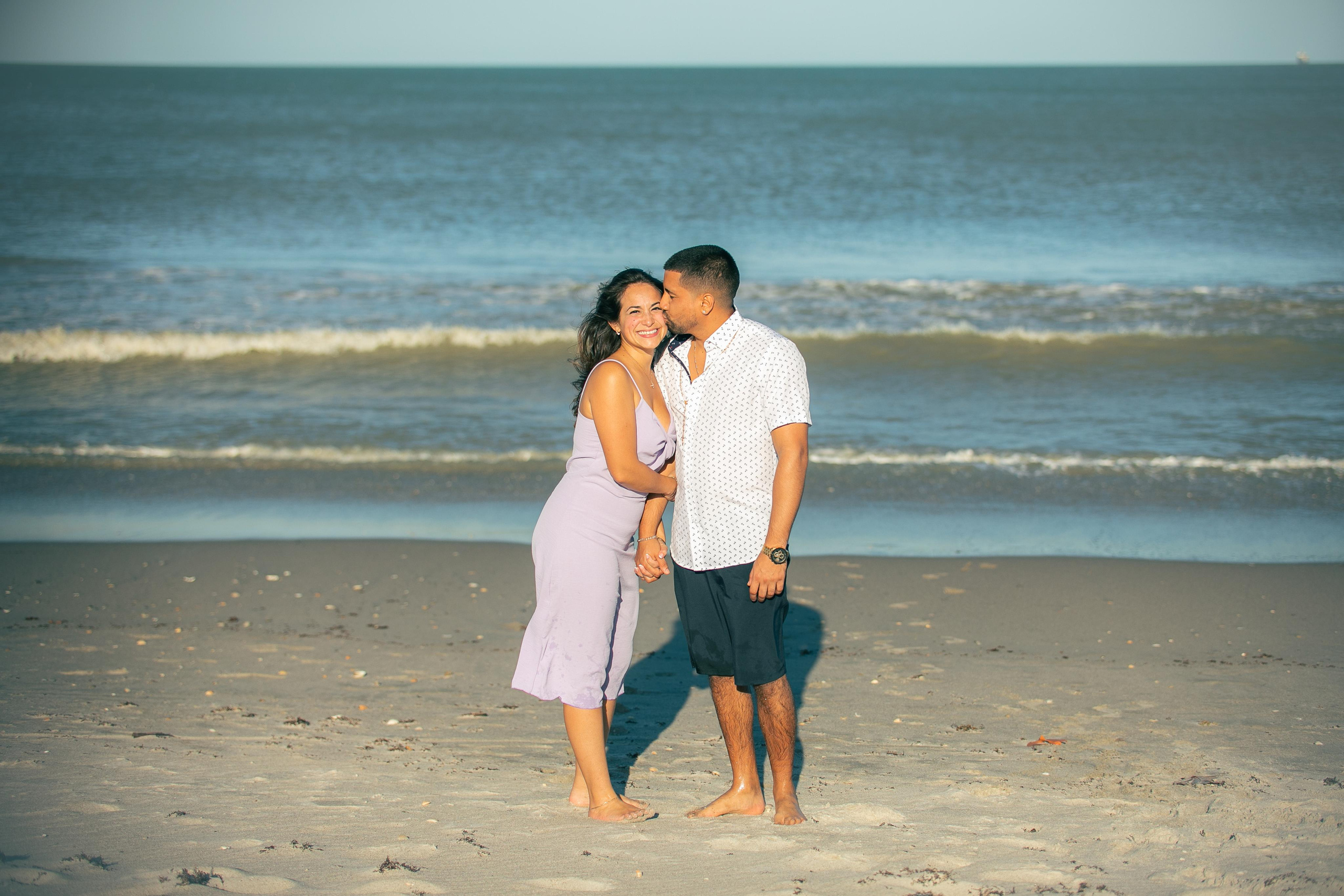 Engagement photography. Lana Photography — Wedding & Family Photographer in Florida & Beyond