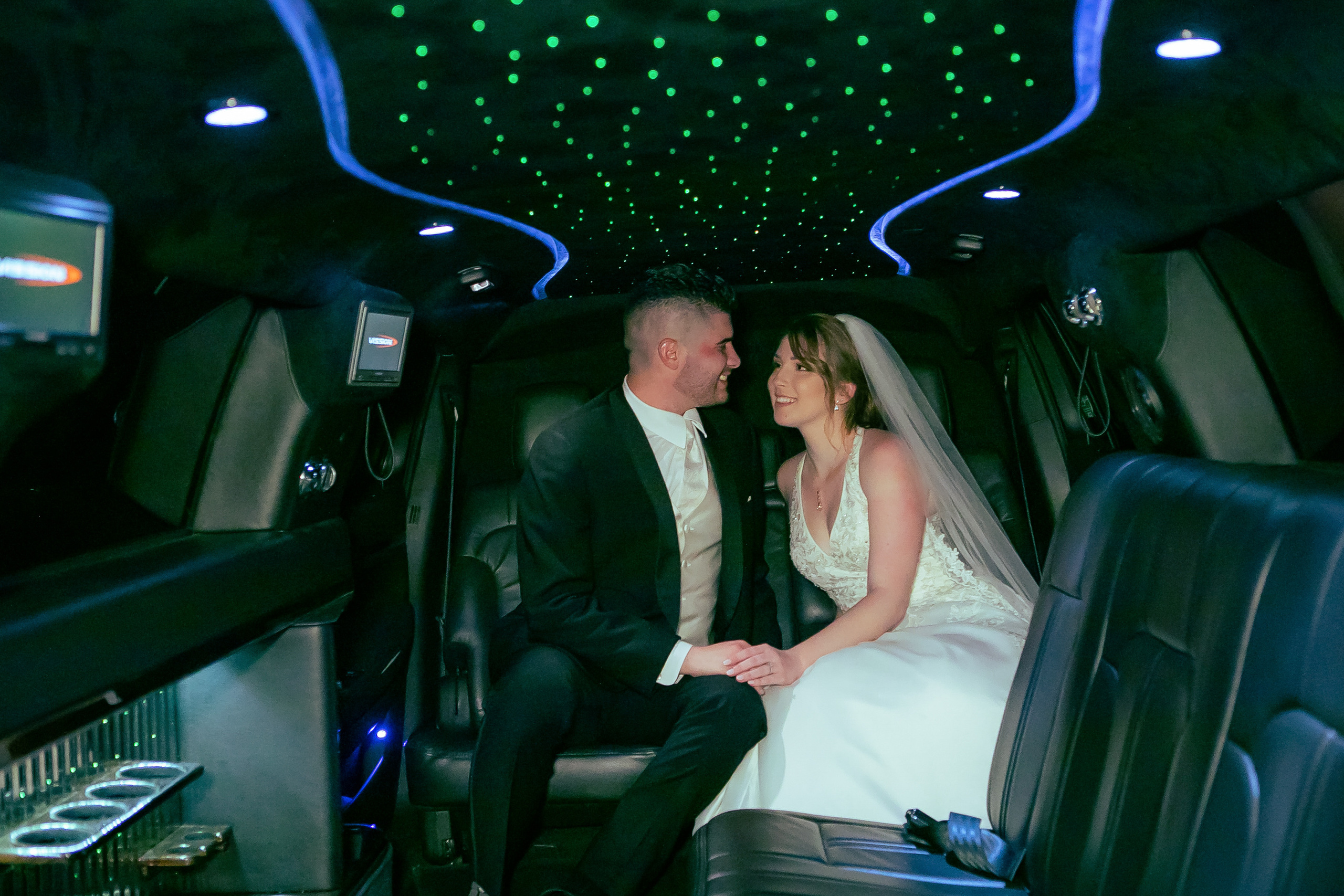 Wedding in the Royal St. Cloud Golf Links genuine moments. Lana Photography — Wedding & Family Photographer in Florida & Beyond