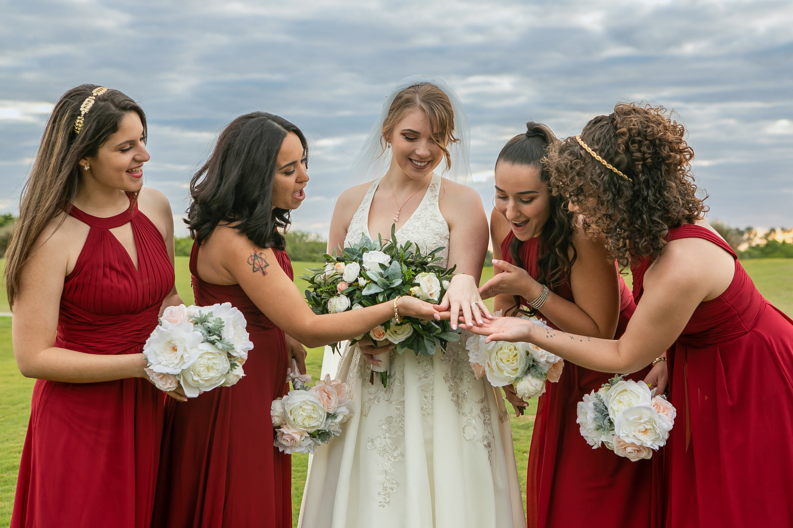 Wedding in the Royal St. Cloud Golf Links genuine moments. Lana Photography — Wedding & Family Photographer in Florida & Beyond