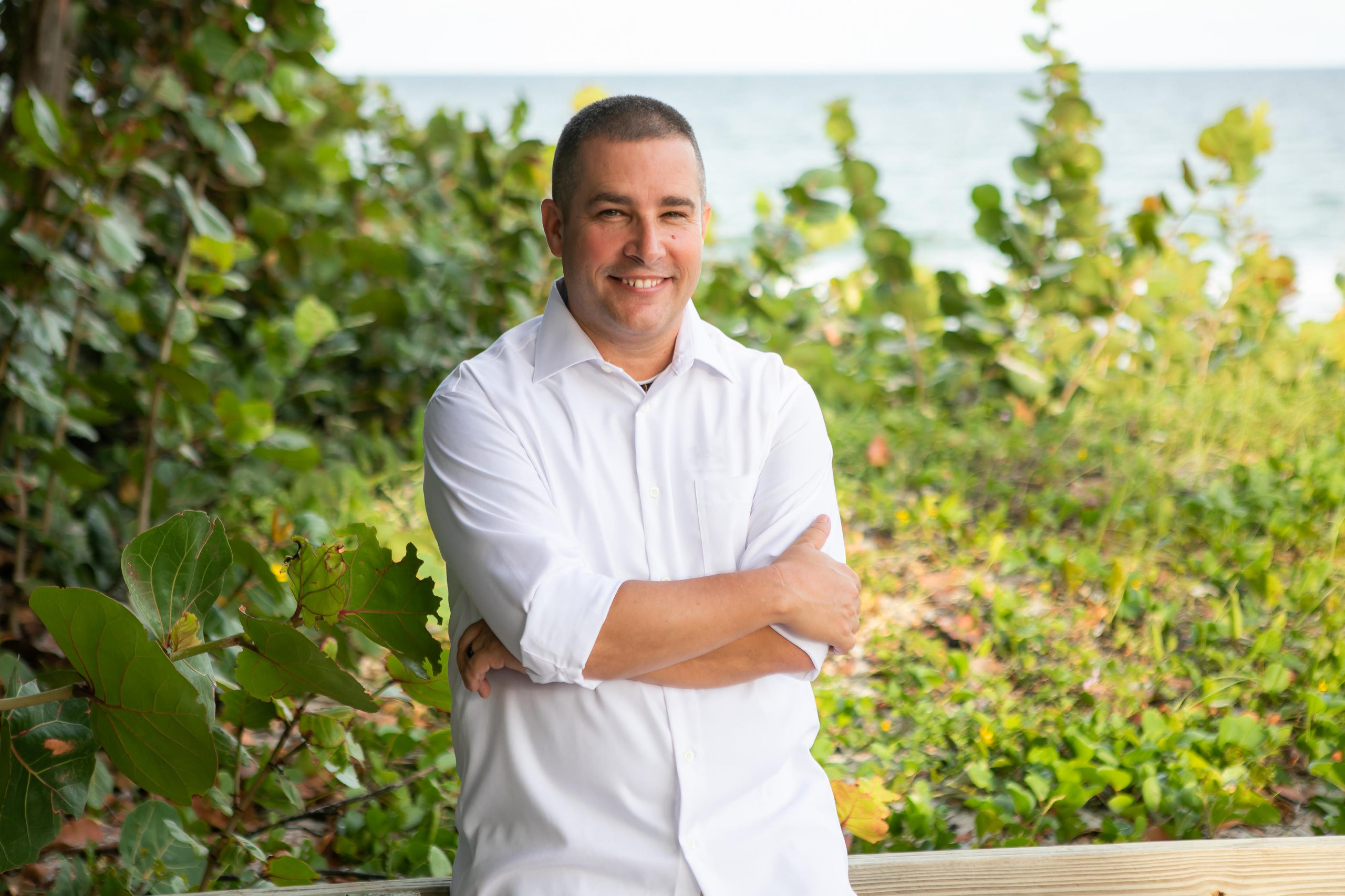 Pelican beach Park,  wedding on the beach. Lana Photography — Wedding & Family Photographer in Florida & Beyond