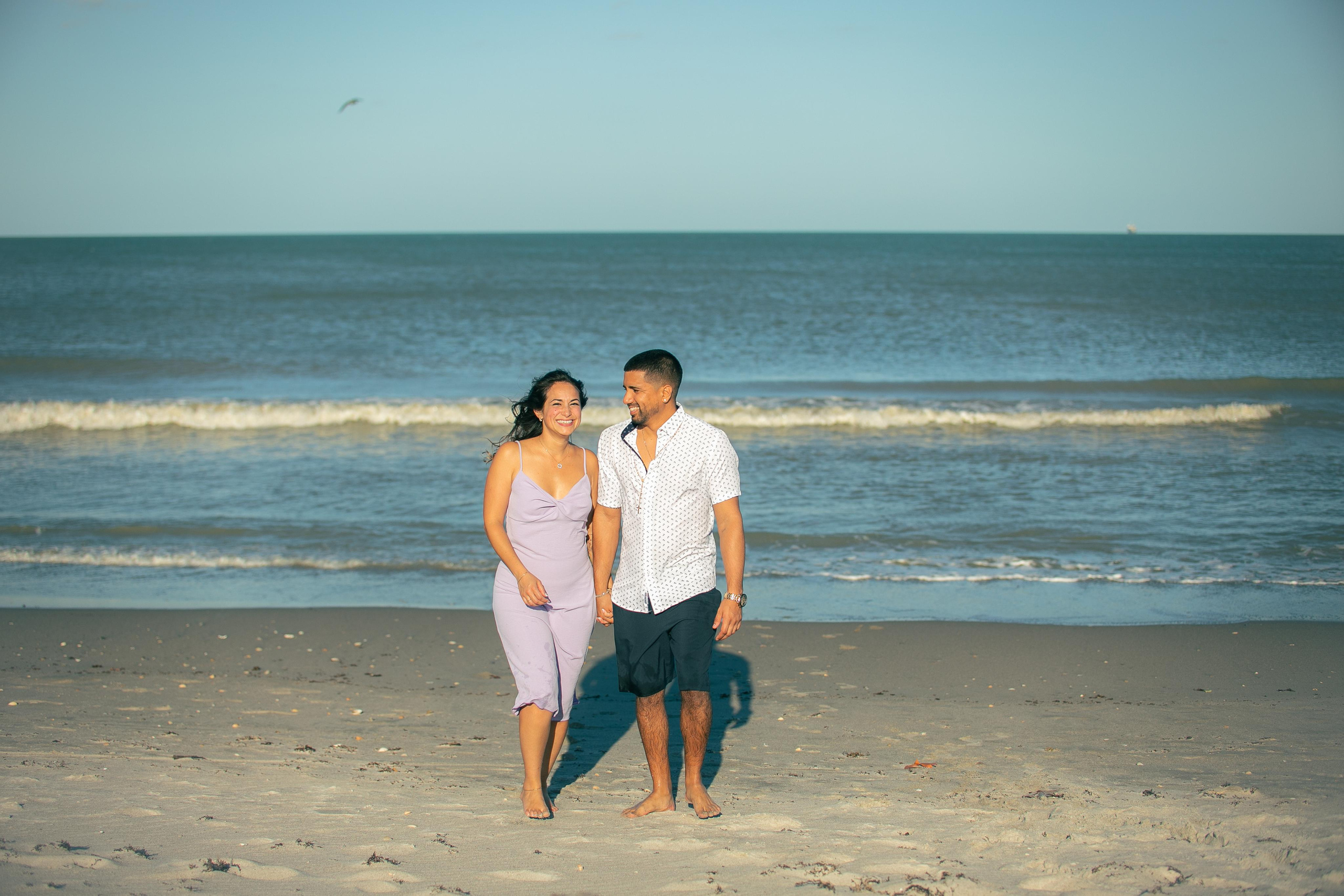 Engagement photography. Lana Photography — Wedding & Family Photographer in Florida & Beyond