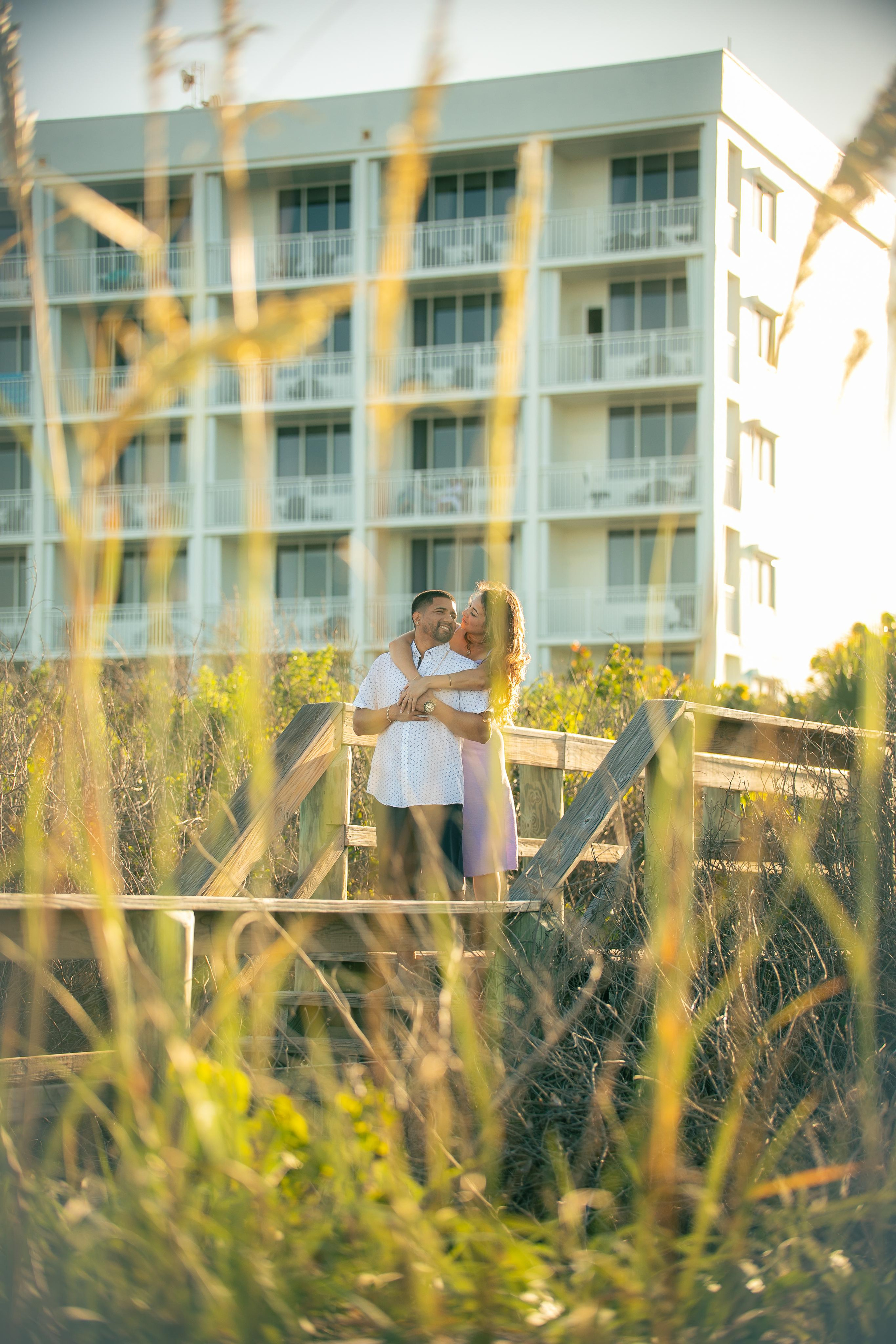 Engagement photography. Lana Photography — Wedding & Family Photographer in Florida & Beyond