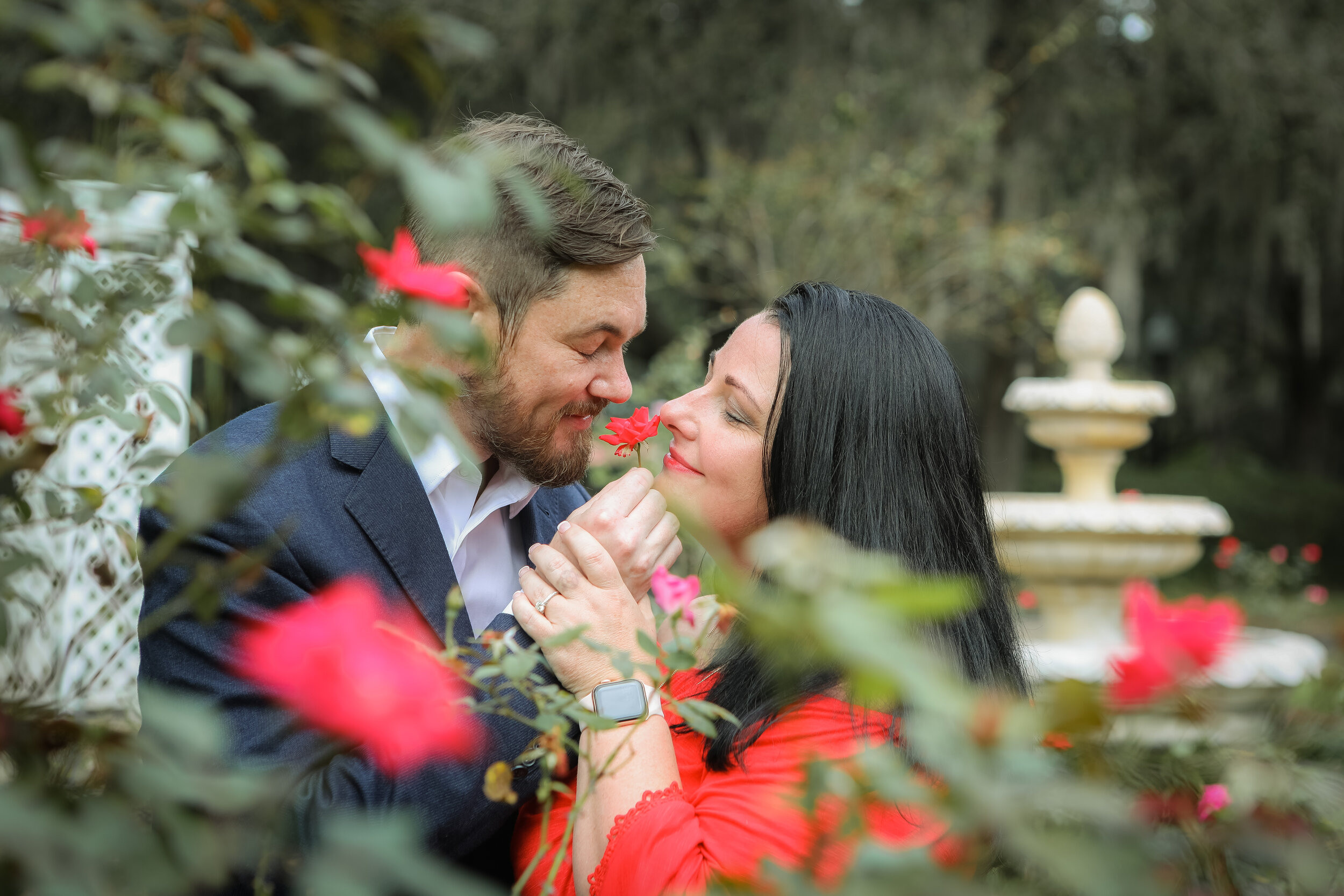 Engagement photography. Lana Photography — Wedding & Family Photographer in Florida & Beyond