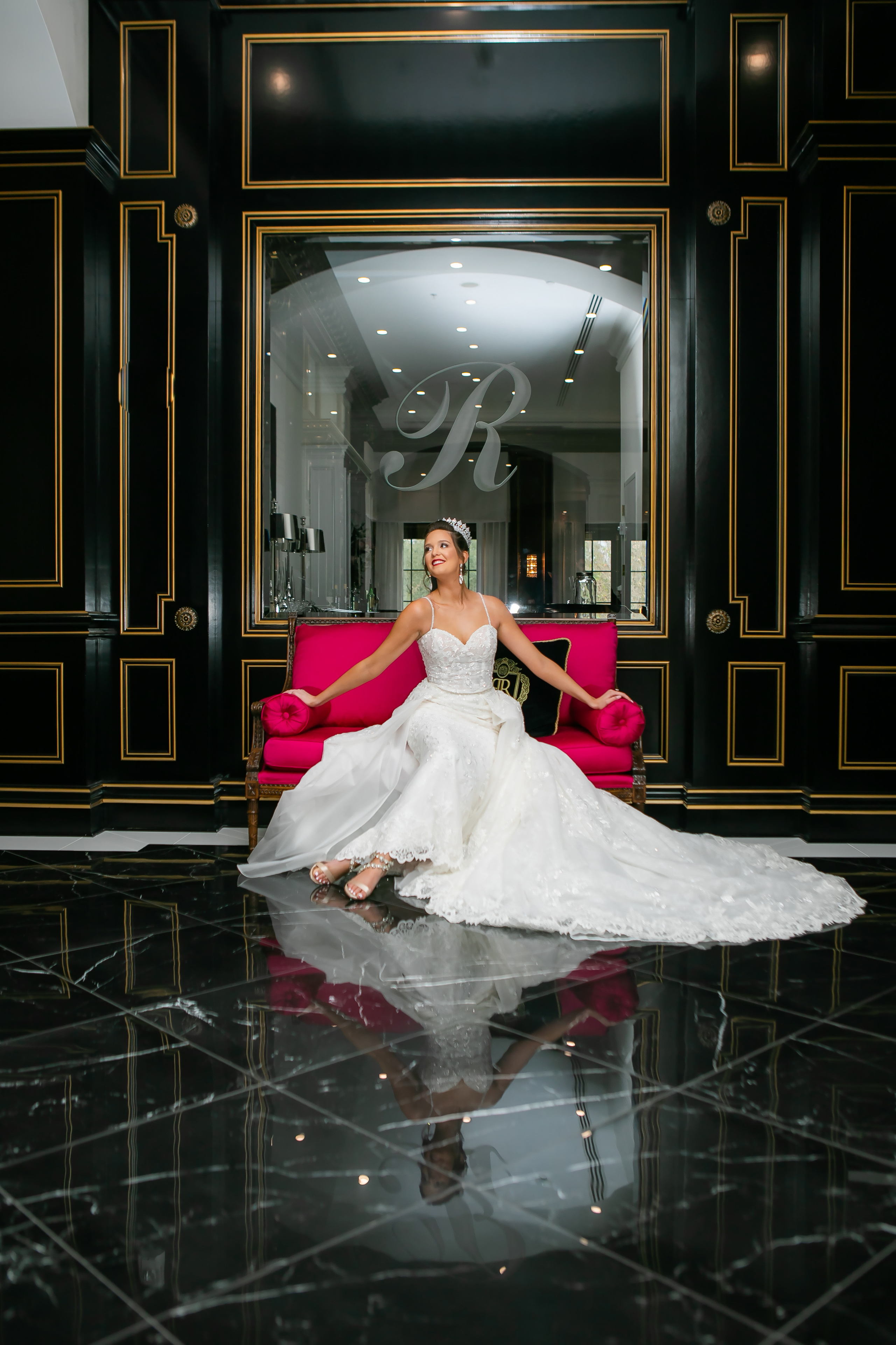 Elegant wedding in Golden Ocala, creating candid photography. Lana Photography — Wedding & Family Photographer in Florida & Beyond