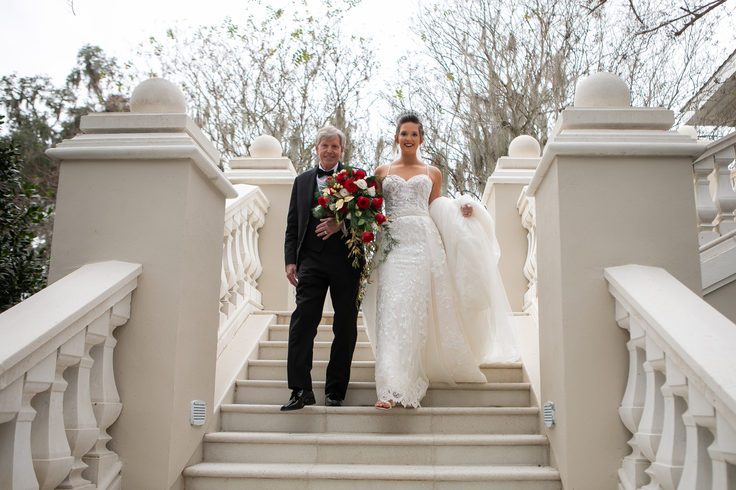 Elegant wedding in Golden Ocala, creating candid photography. Lana Photography — Wedding & Family Photographer in Florida & Beyond