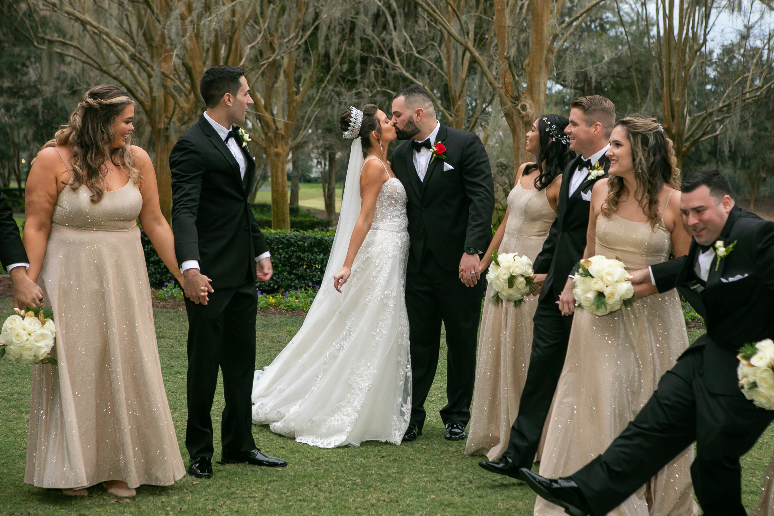 Elegant wedding in Golden Ocala, creating candid photography. Lana Photography — Wedding & Family Photographer in Florida & Beyond