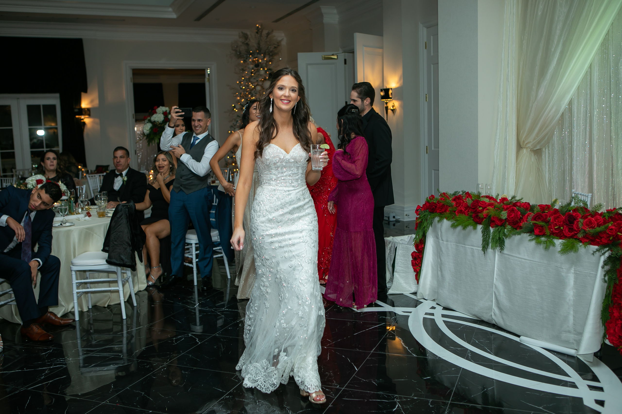 Elegant wedding in Golden Ocala, creating candid photography. Lana Photography — Wedding & Family Photographer in Florida & Beyond