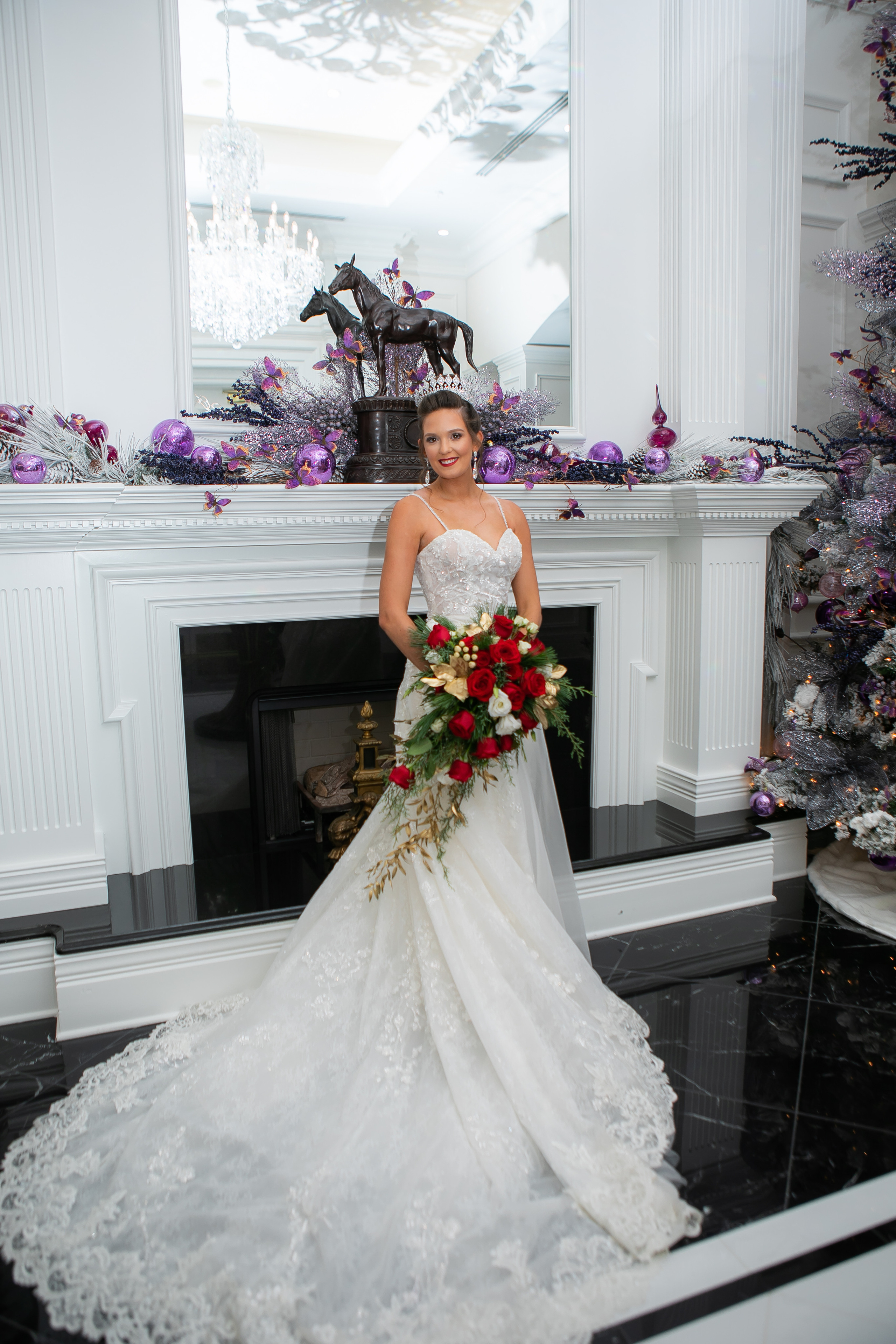 Elegant wedding in Golden Ocala, creating candid photography. Lana Photography — Wedding & Family Photographer in Florida & Beyond