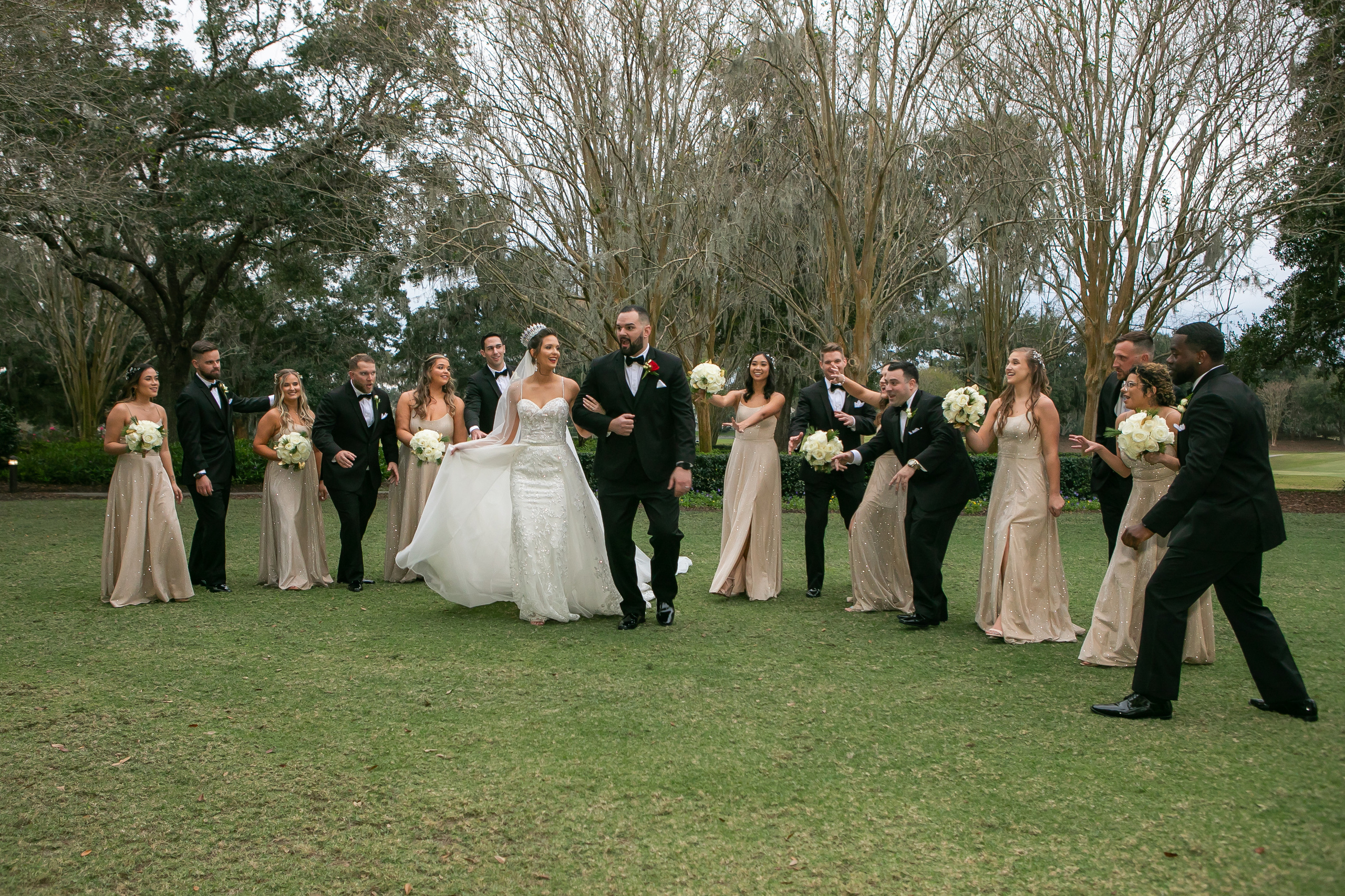 Elegant wedding in Golden Ocala, creating candid photography. Lana Photography — Wedding & Family Photographer in Florida & Beyond