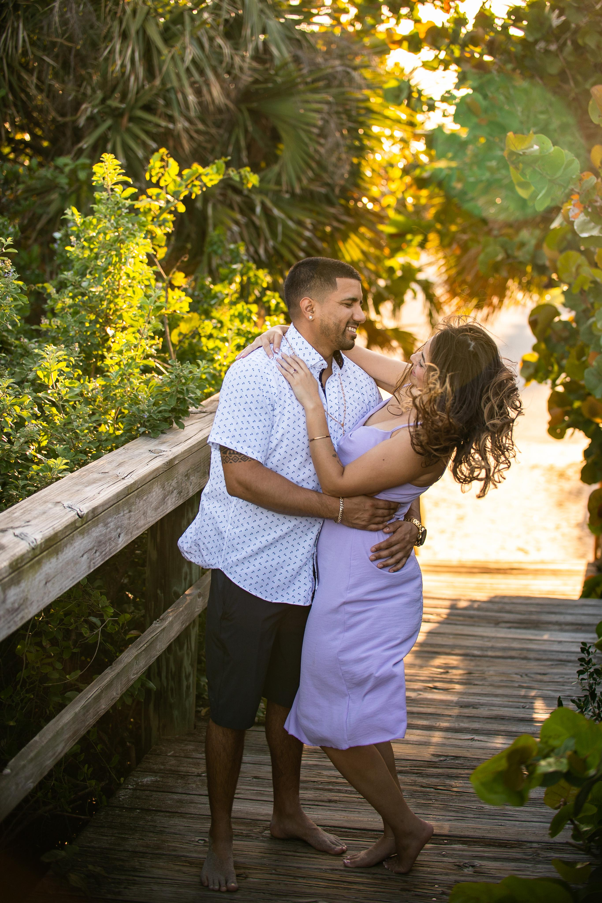 Engagement photography. Lana Photography — Wedding & Family Photographer in Florida & Beyond