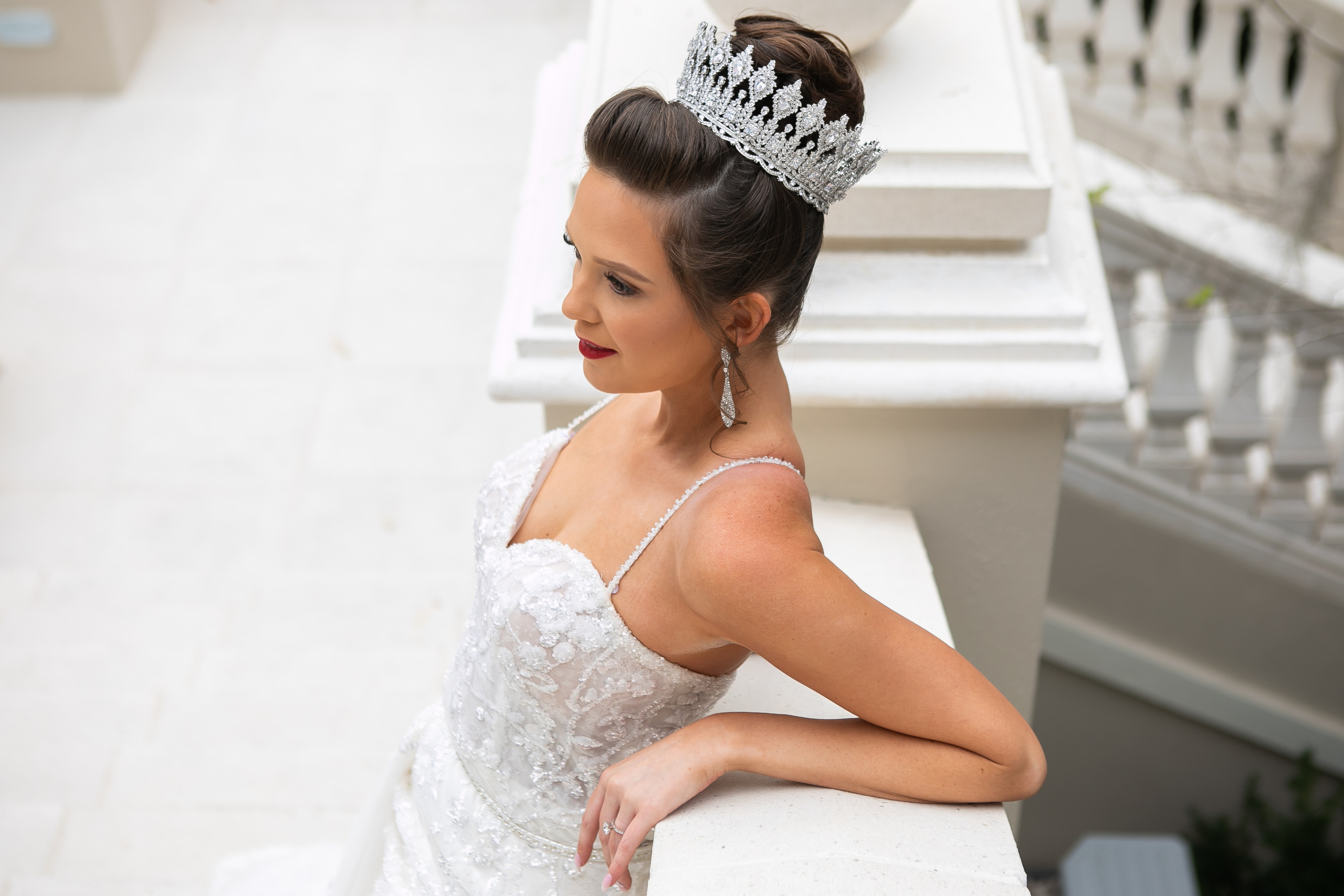 Elegant wedding in Golden Ocala, creating candid photography. Lana Photography — Wedding & Family Photographer in Florida & Beyond