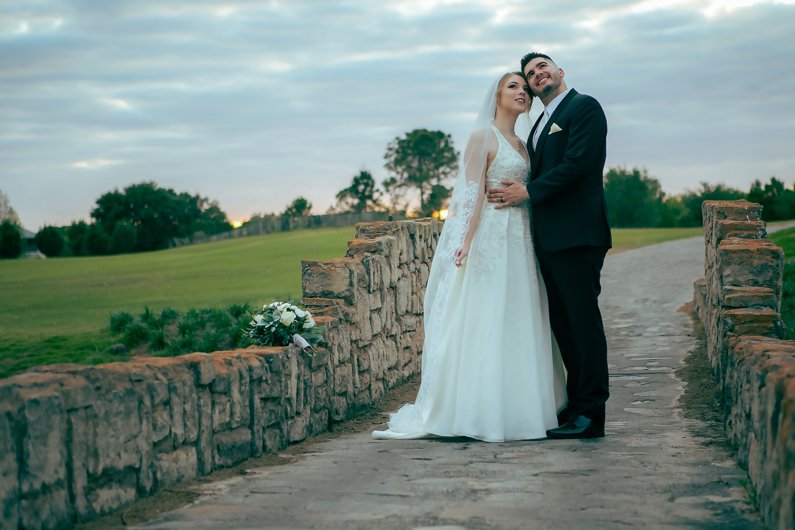 Wedding in the Royal St. Cloud Golf Links genuine moments. Lana Photography — Wedding & Family Photographer in Florida & Beyond