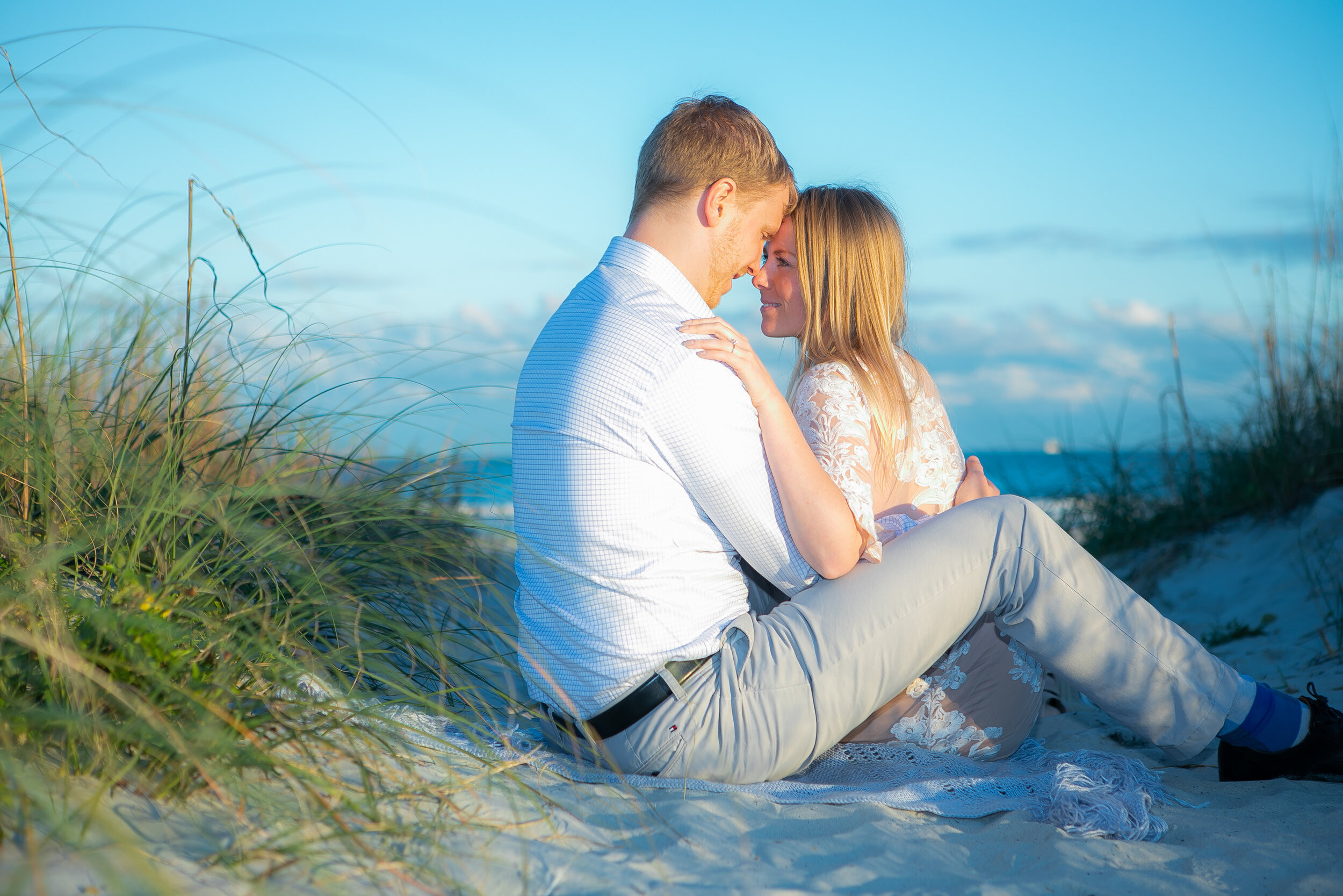 Engagement photography. Lana Photography — Wedding & Family Photographer in Florida & Beyond