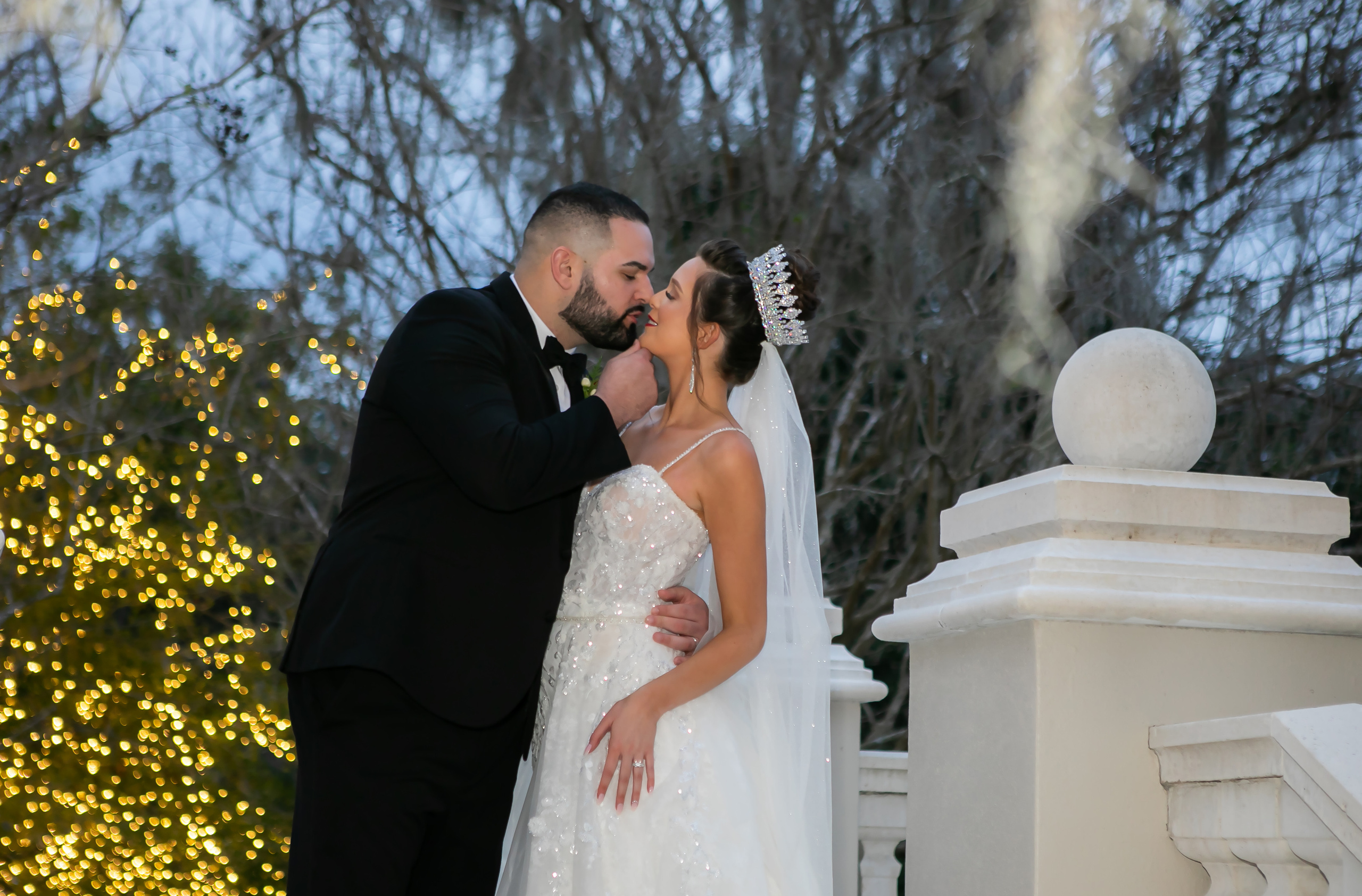Elegant wedding in Golden Ocala, creating candid photography. Lana Photography — Wedding & Family Photographer in Florida & Beyond