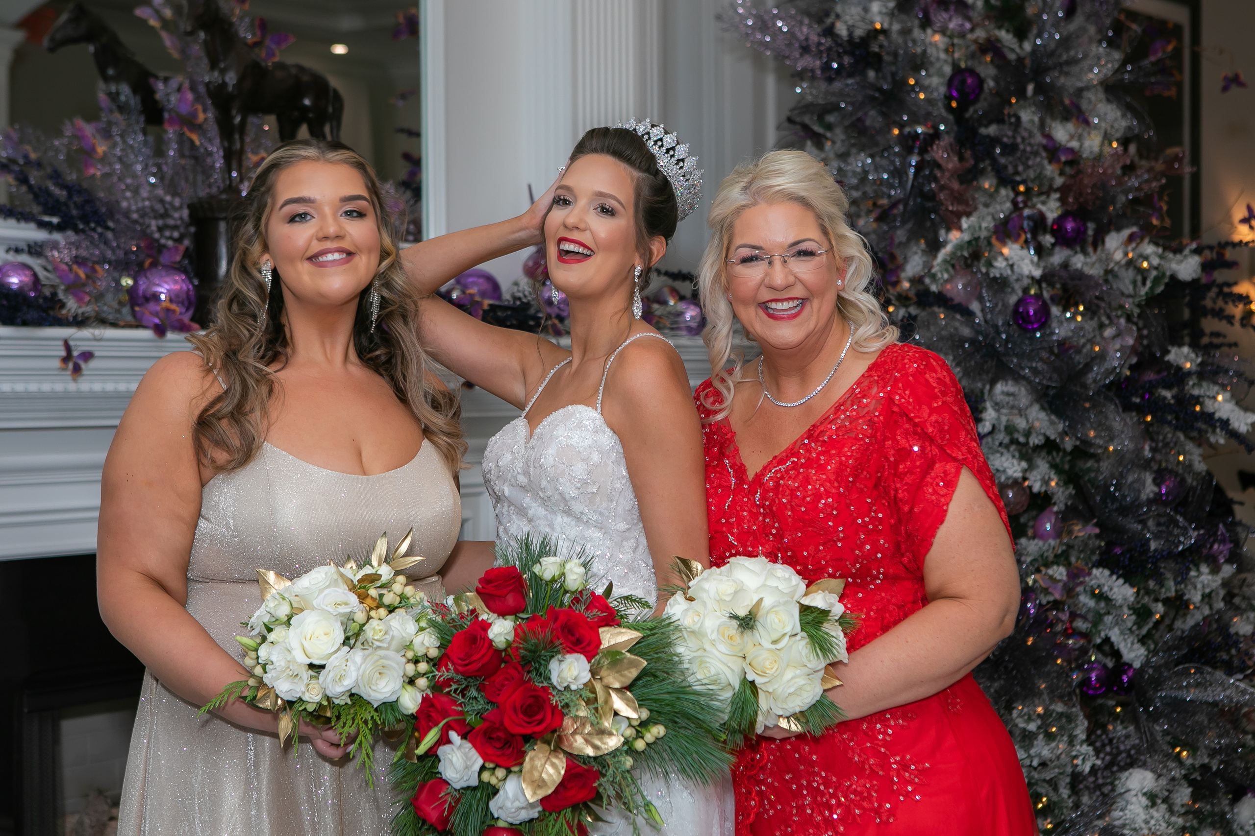 Elegant wedding in Golden Ocala, creating candid photography. Lana Photography — Wedding & Family Photographer in Florida & Beyond