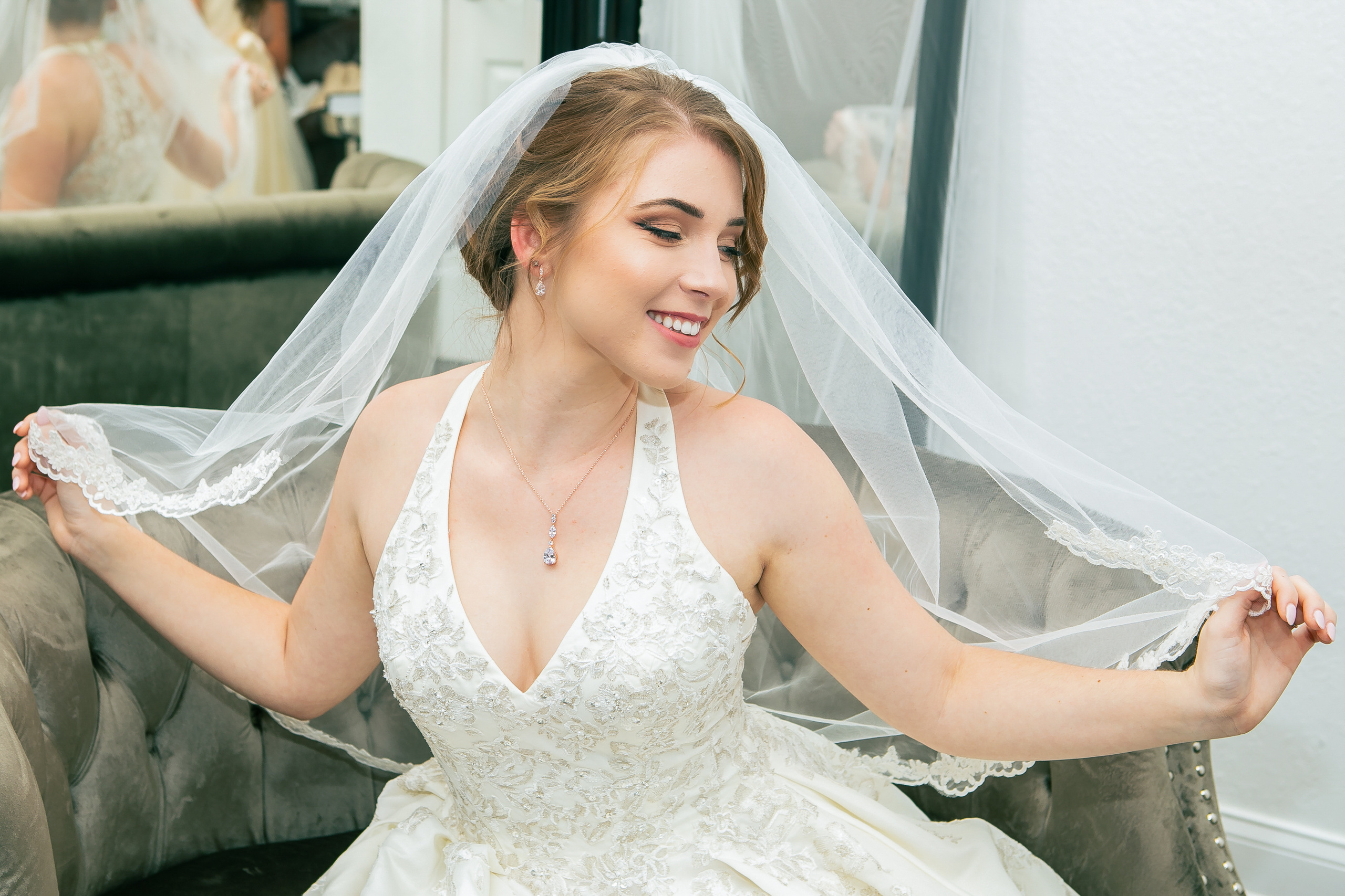 Wedding in the Royal St. Cloud Golf Links genuine moments. Lana Photography — Wedding & Family Photographer in Florida & Beyond