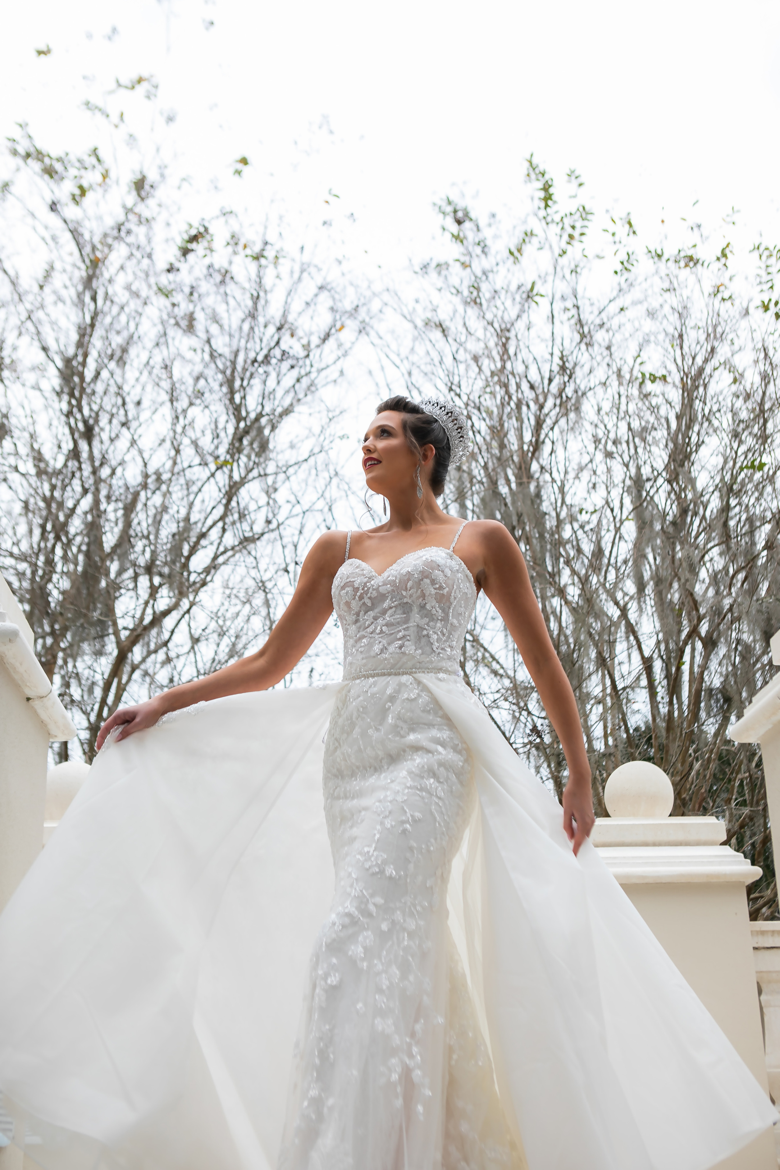 Elegant wedding in Golden Ocala, creating candid photography. Lana Photography — Wedding & Family Photographer in Florida & Beyond