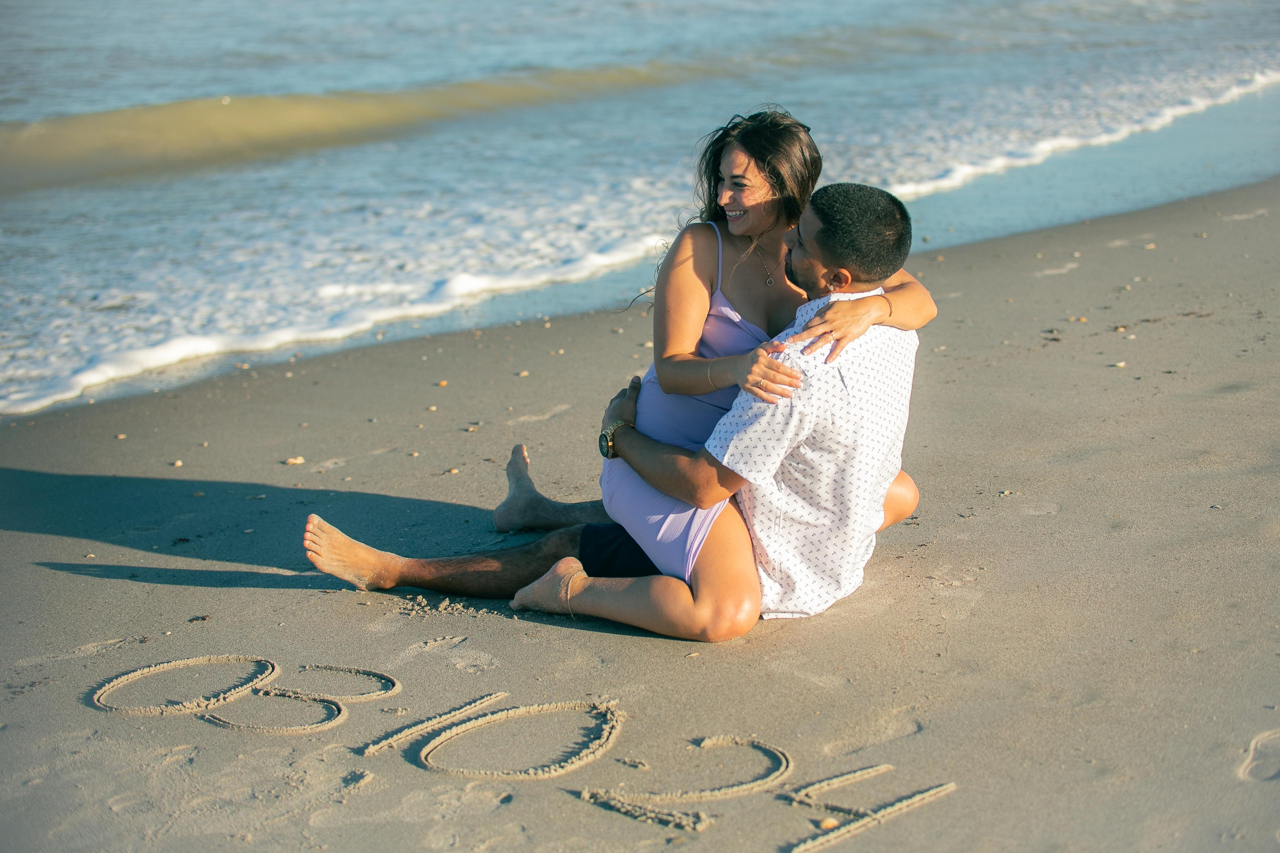 Engagement photography. Lana Photography — Wedding & Family Photographer in Florida & Beyond