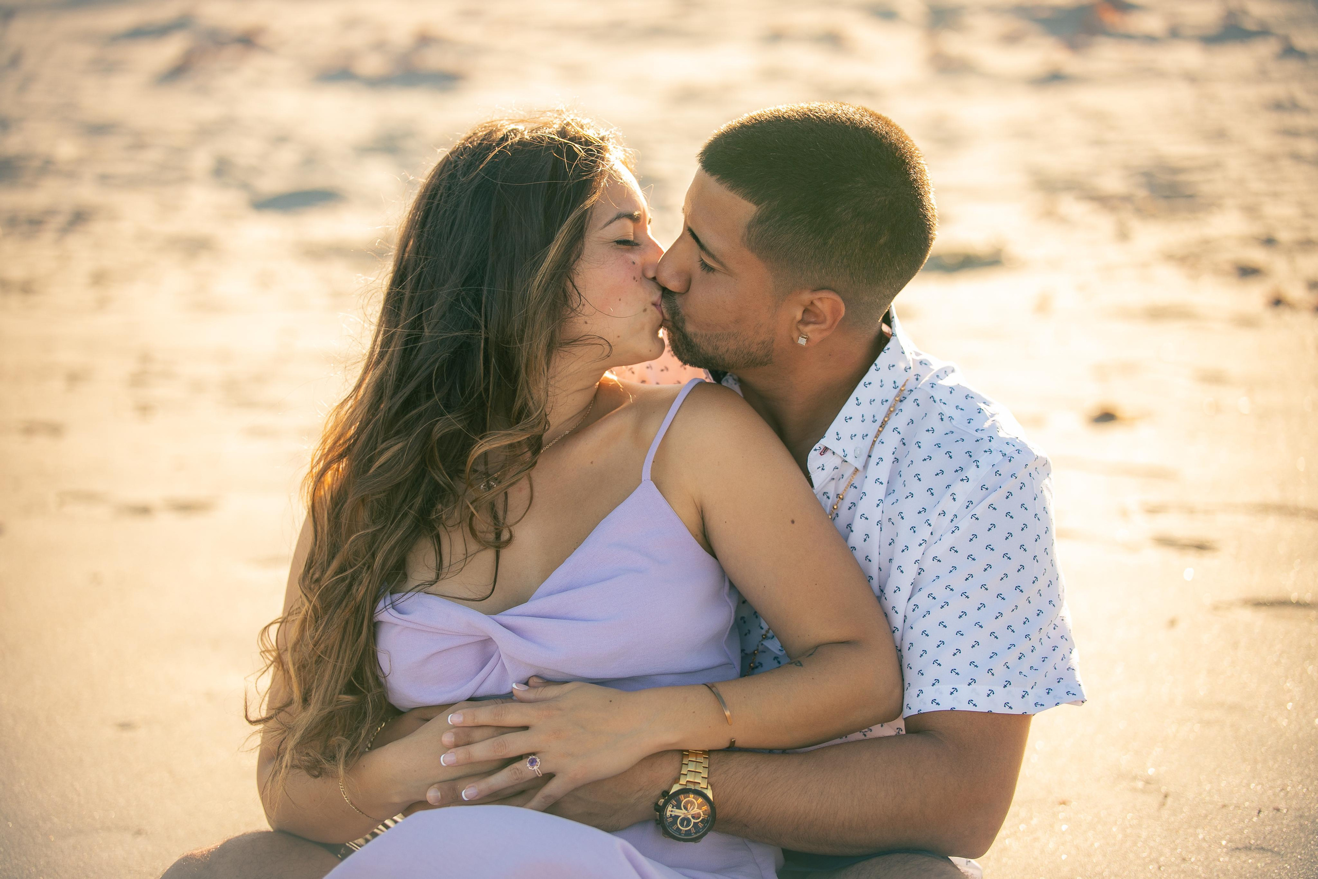 Engagement photography. Lana Photography — Wedding & Family Photographer in Florida & Beyond