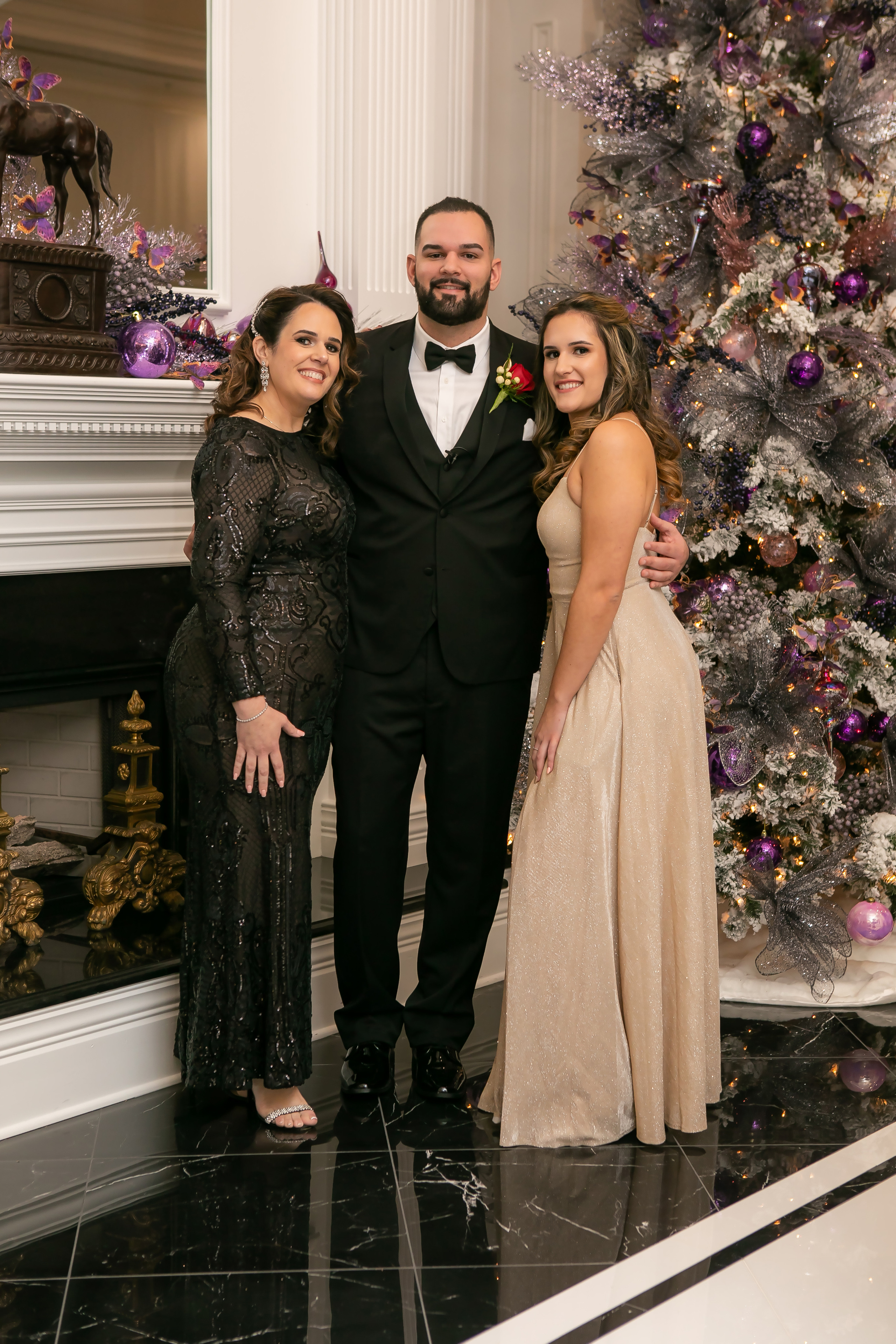 Elegant wedding in Golden Ocala, creating candid photography. Lana Photography — Wedding & Family Photographer in Florida & Beyond