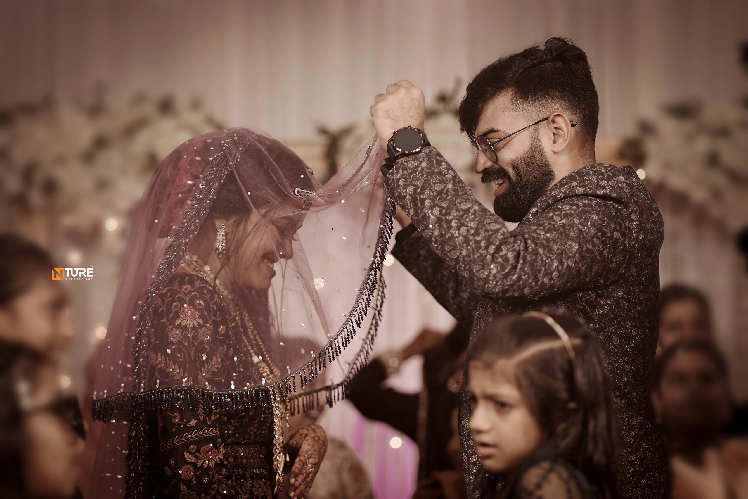 PHOTOS. NTURE WEDDING