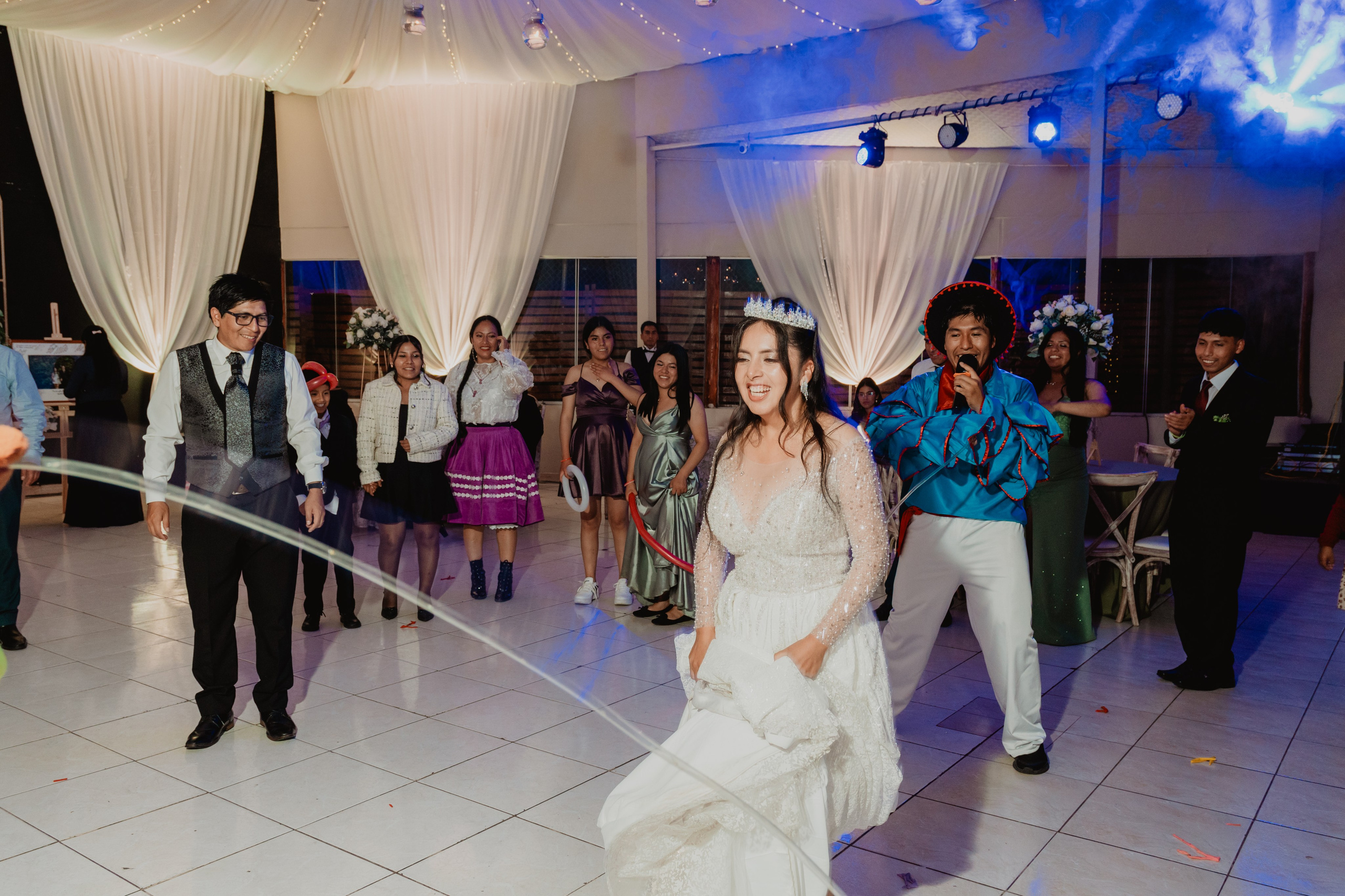 FERNANDO + MARIBEL | BODA RELIGIOSA. Studio KVTA | Fotografía y Video de Bodas en Arequipa