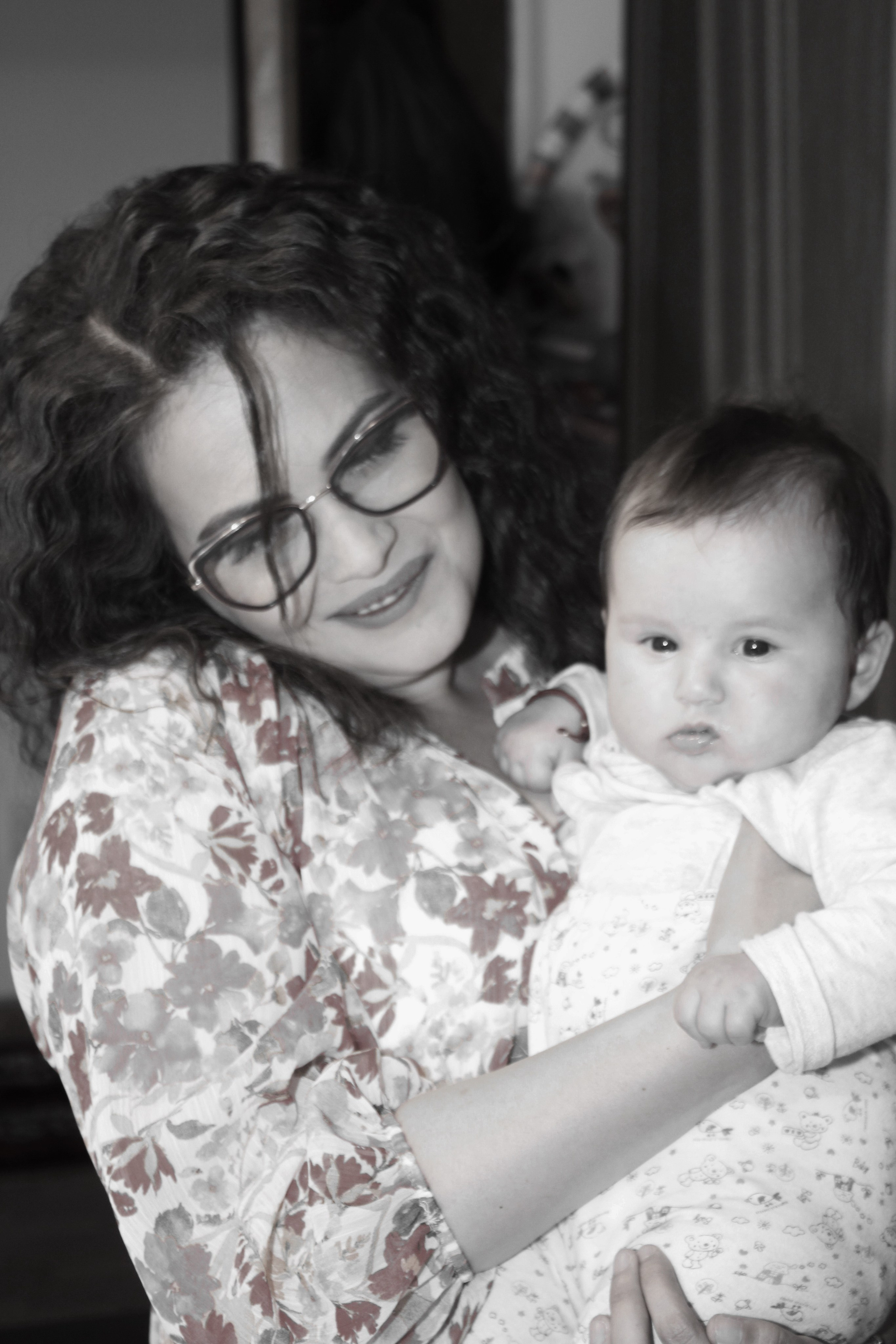 BYZO MEDIA. PETRU BYZO - family and children photographer in ROMANIA