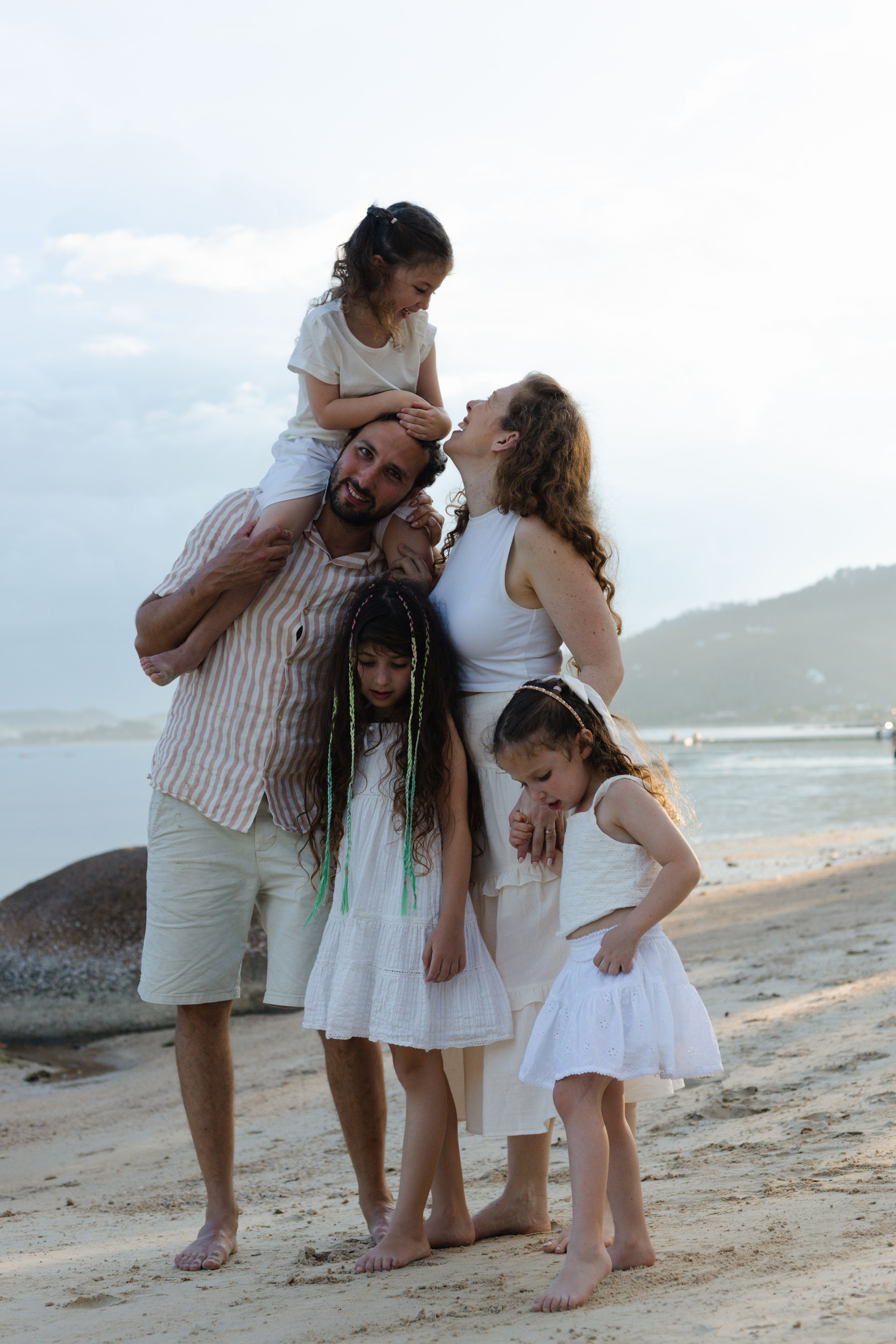 FAMILY PHOTO SHOOT. HOME