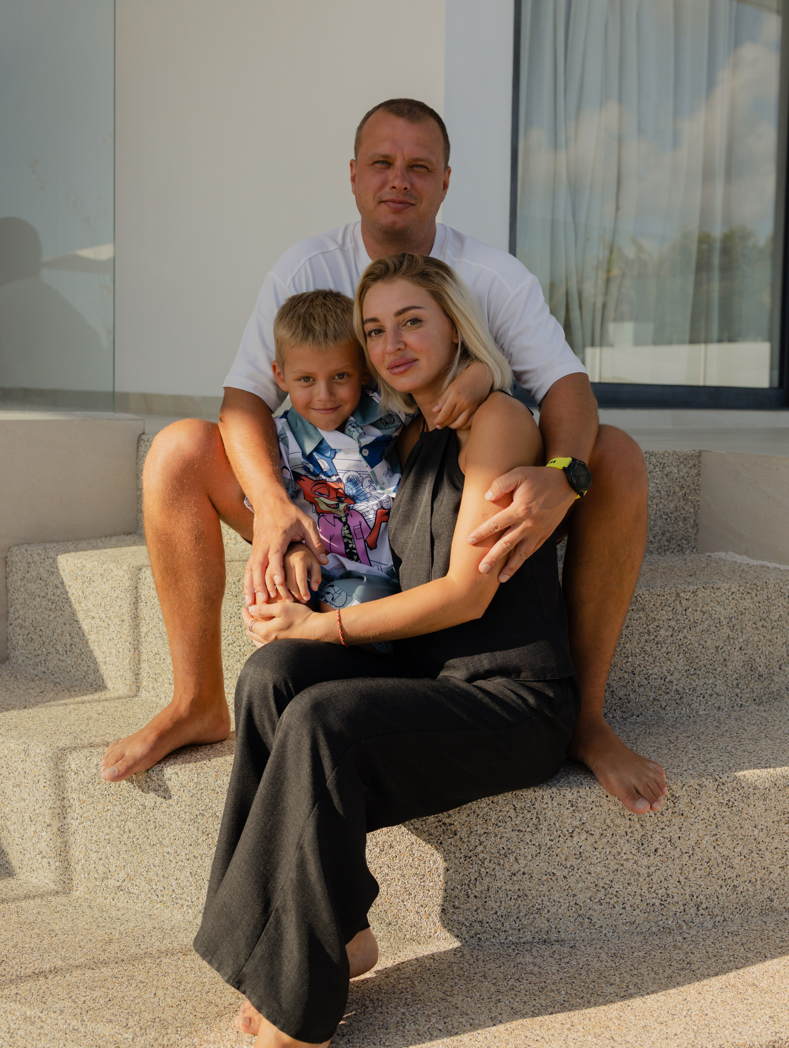 FAMILY PHOTOSHOOT. Photographer on Koh Samui Elena