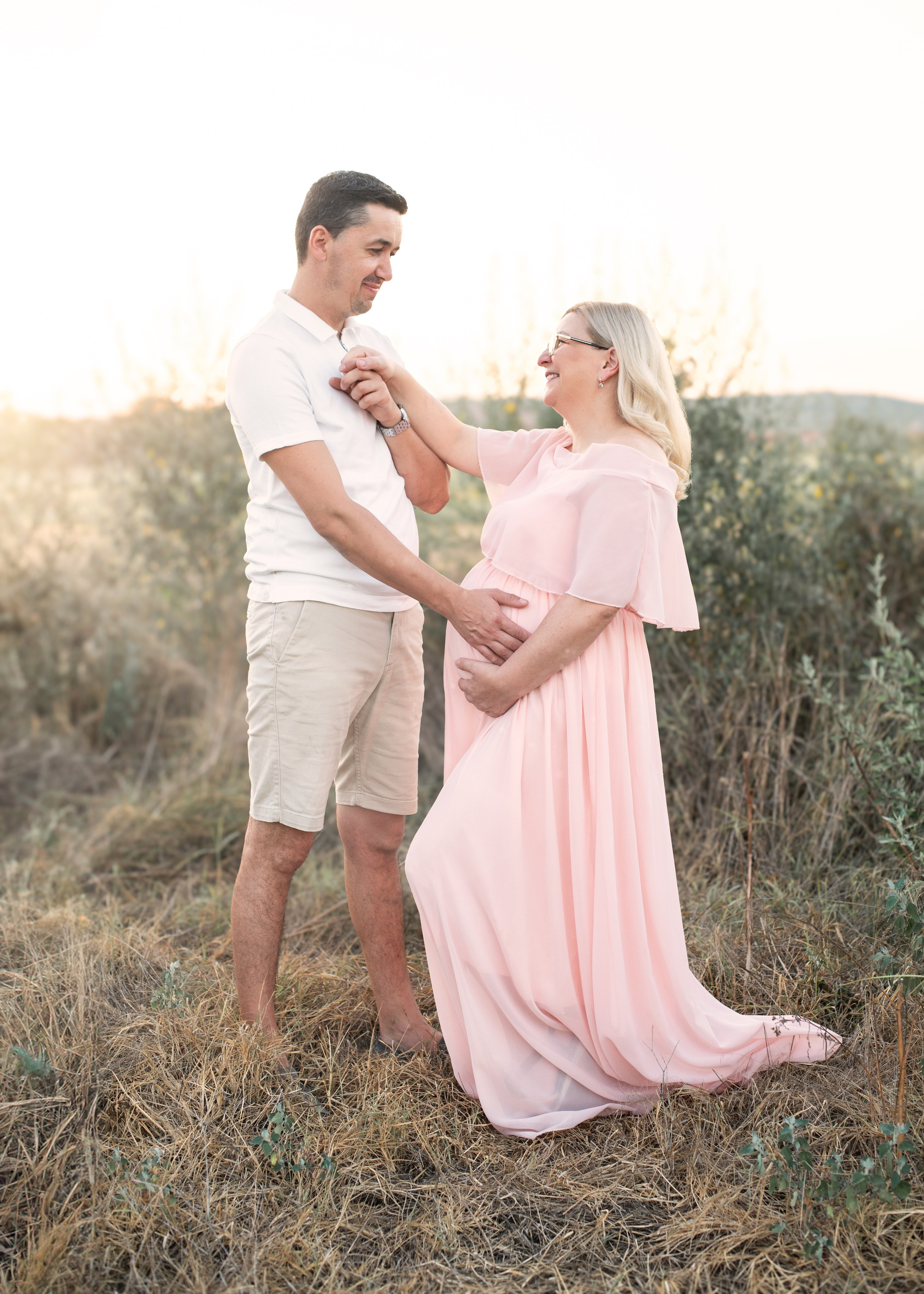Maternity Portraits “Waiting for you”. Children, family and event photographer Mirjana Zdravkovic