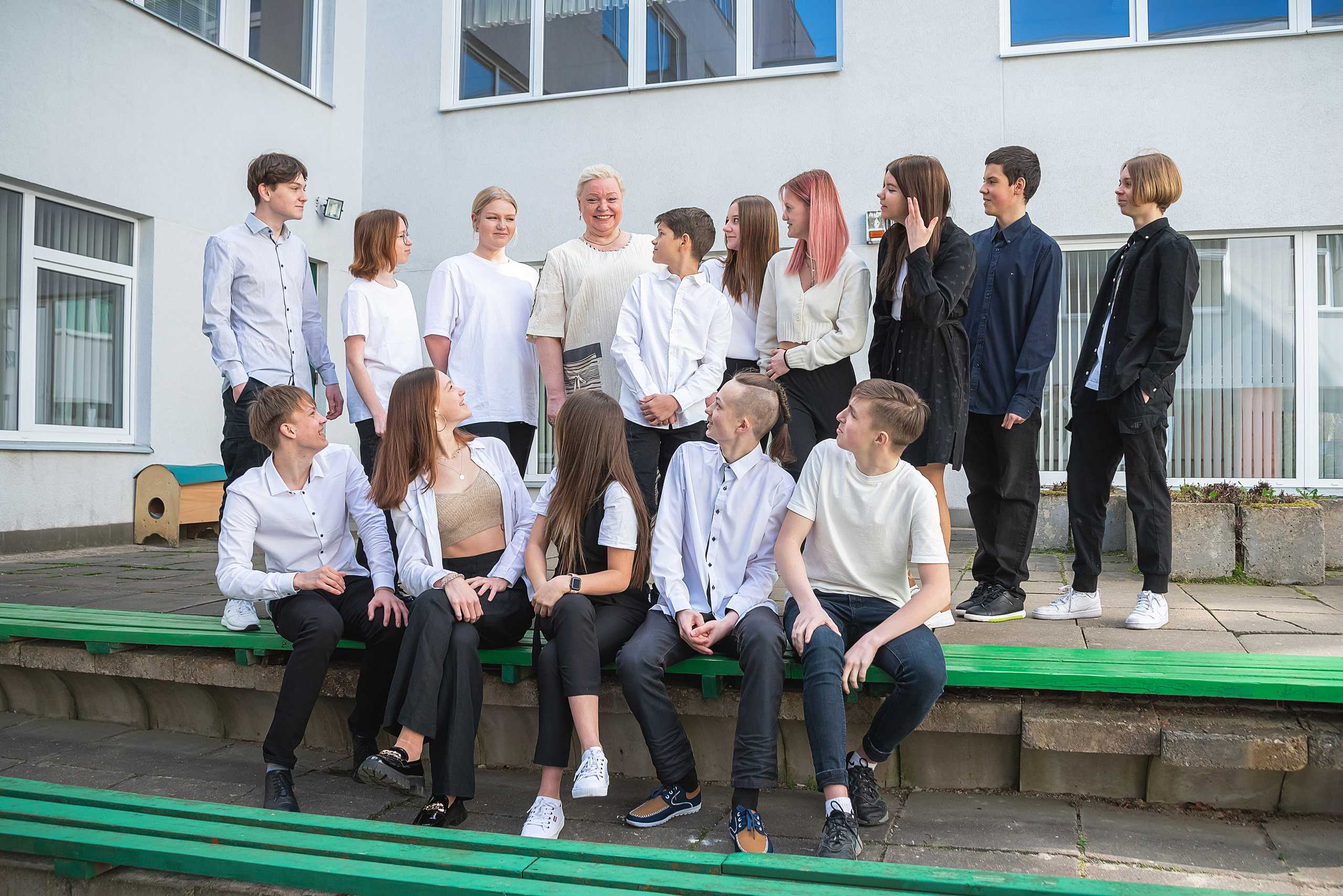 95. Vidusskola, 9 Klase. Fotogrāfs Rīgā. Gīmenes, individuālās un dažādu produktu fotosesijas