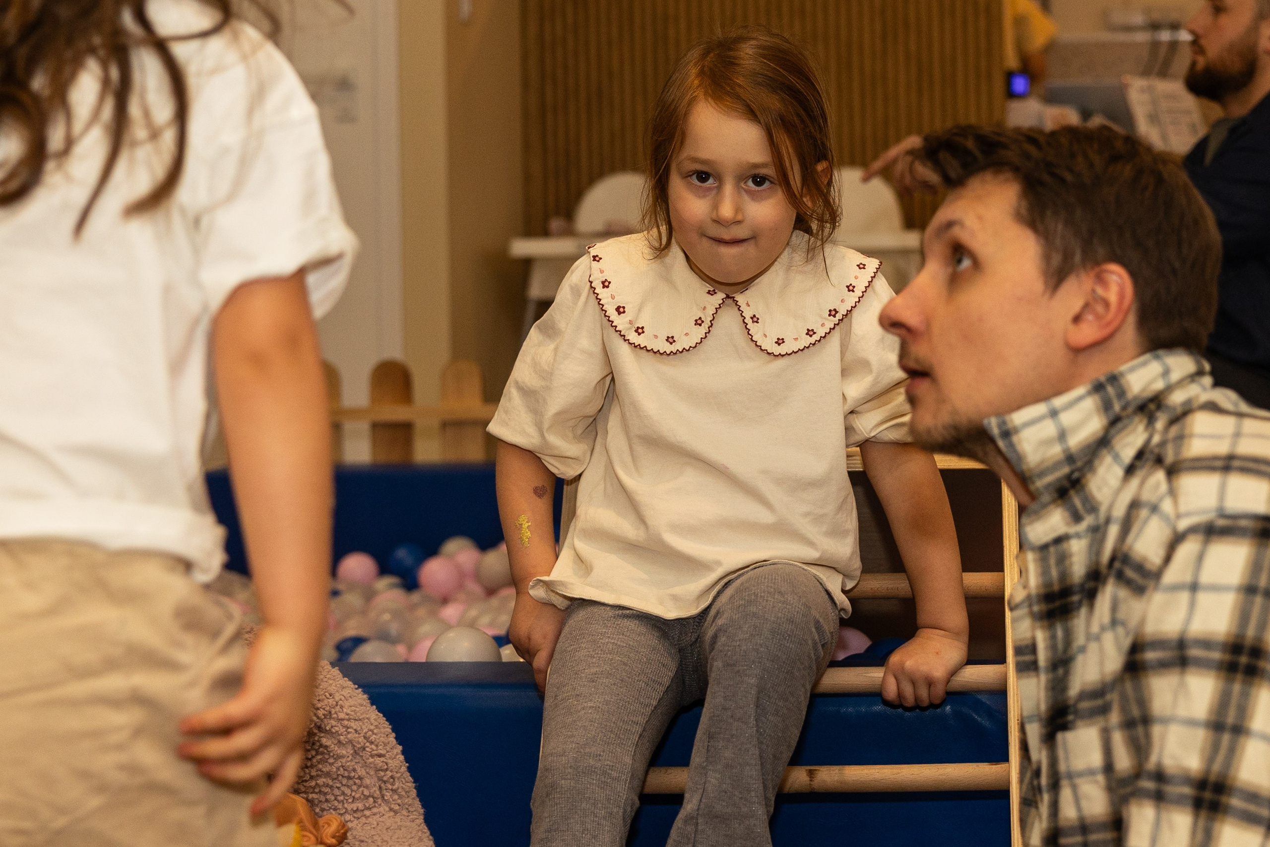 День рождения Артёма 24 января 2026 года. Семейный и детский фотограф в Варшаве Мила Бобровская