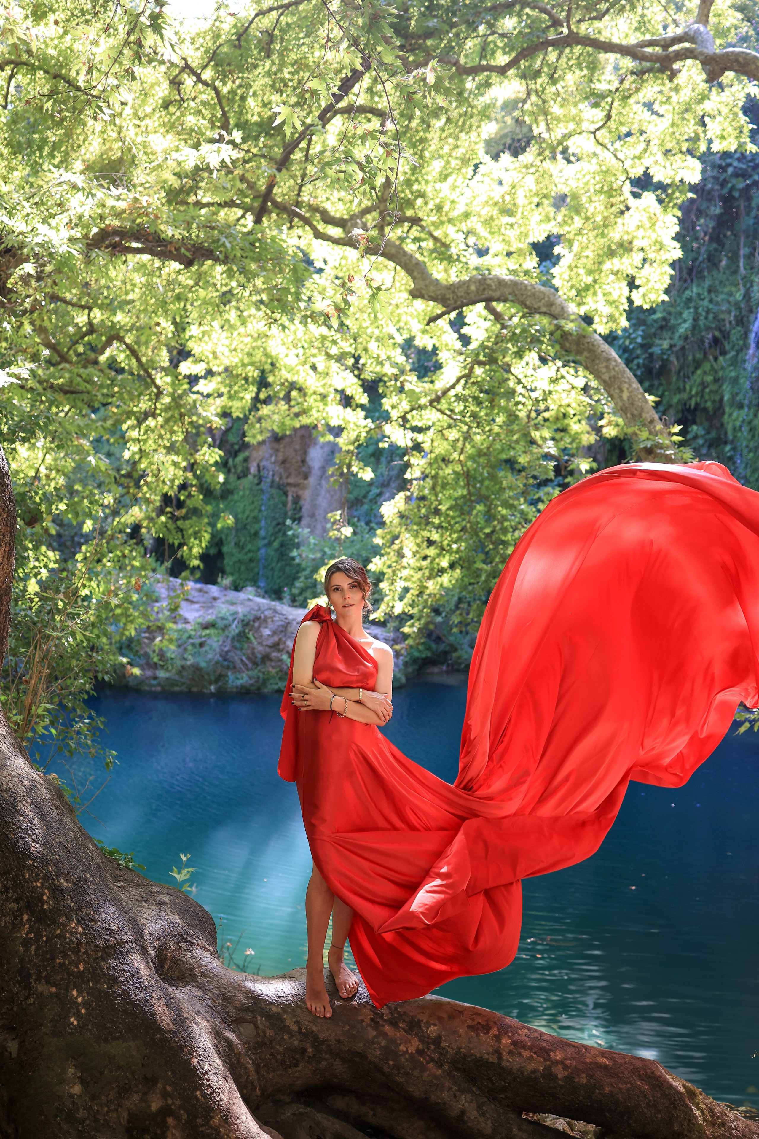 Kurshunlu waterfall (flying dresses). Photographer in Turkey, Antalya, Kemer, Belek, Side, Kas, Fethiye