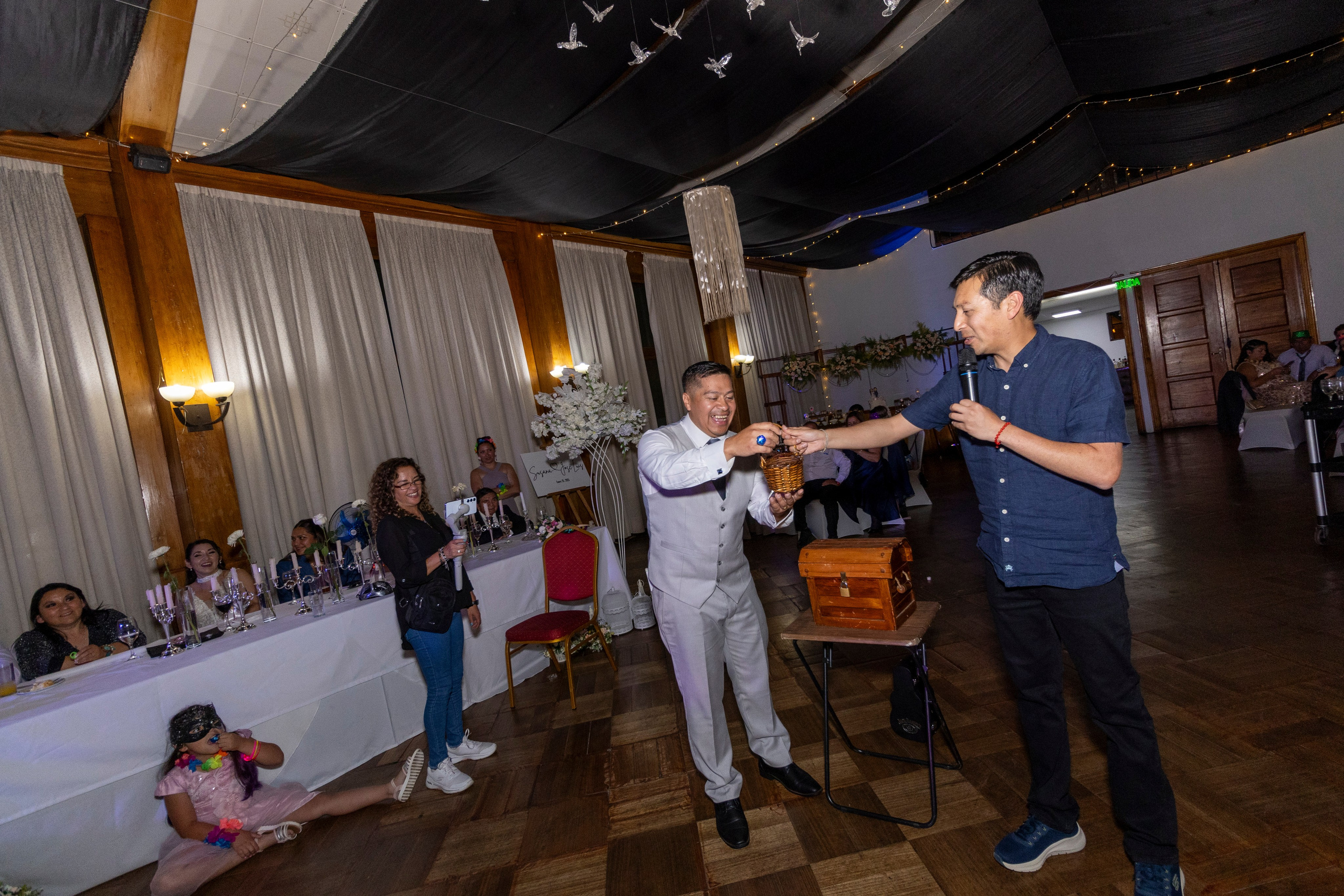 Susan y José Luis. Dinka & Emilio - El arte de preservar lo que no se repite