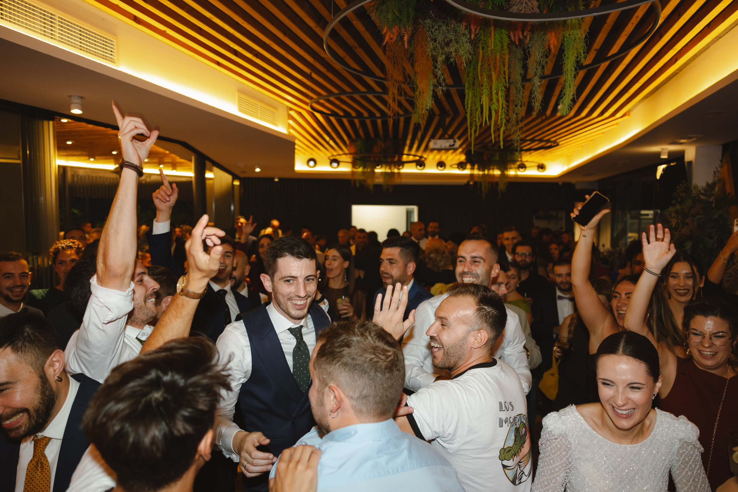 EVA & GUILLE. Fotógrafo y Videografo de bodas y eventos