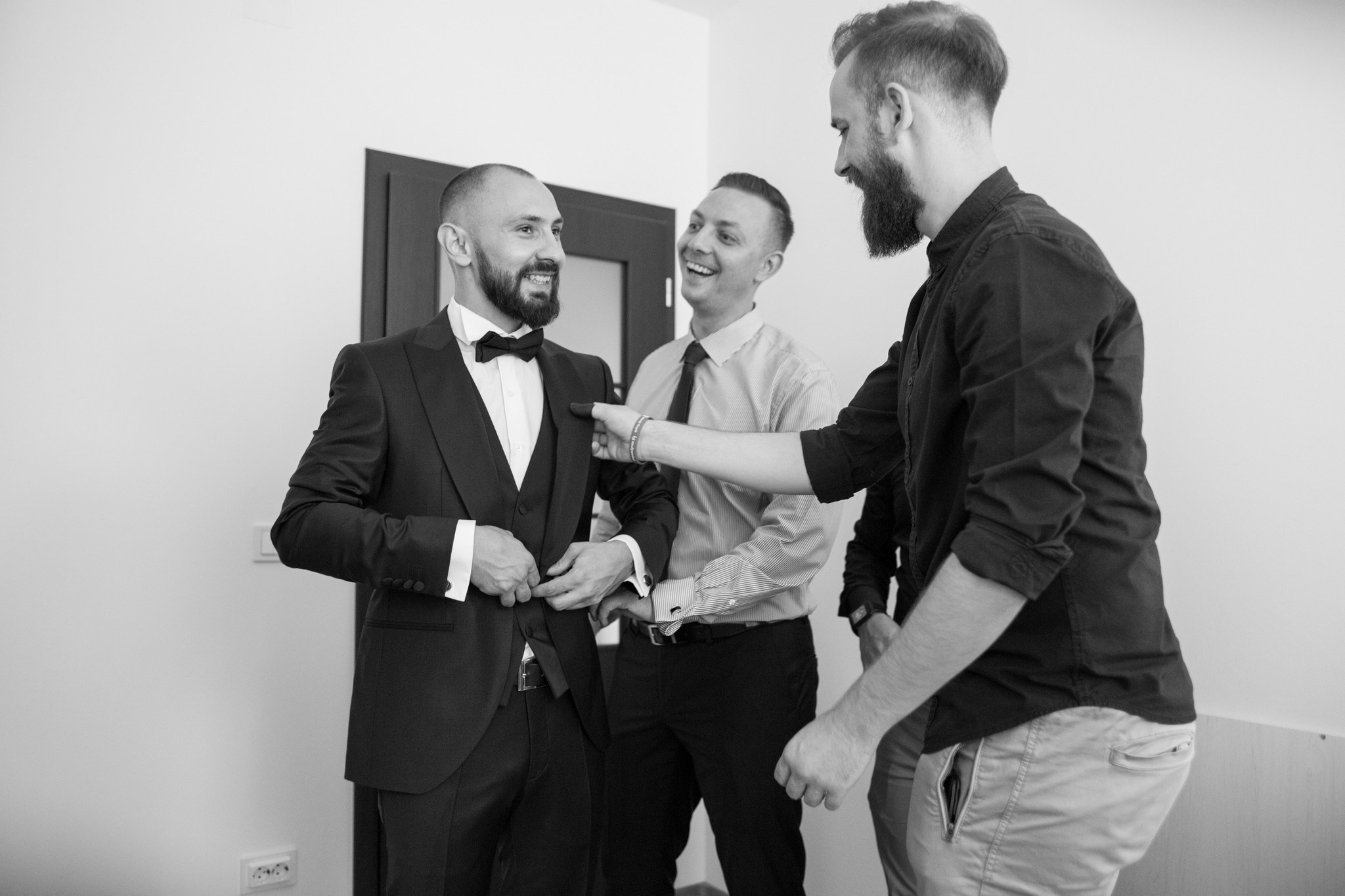 Otilia si Dragos by fotograf nunta Iasi — Eduard Schiopu