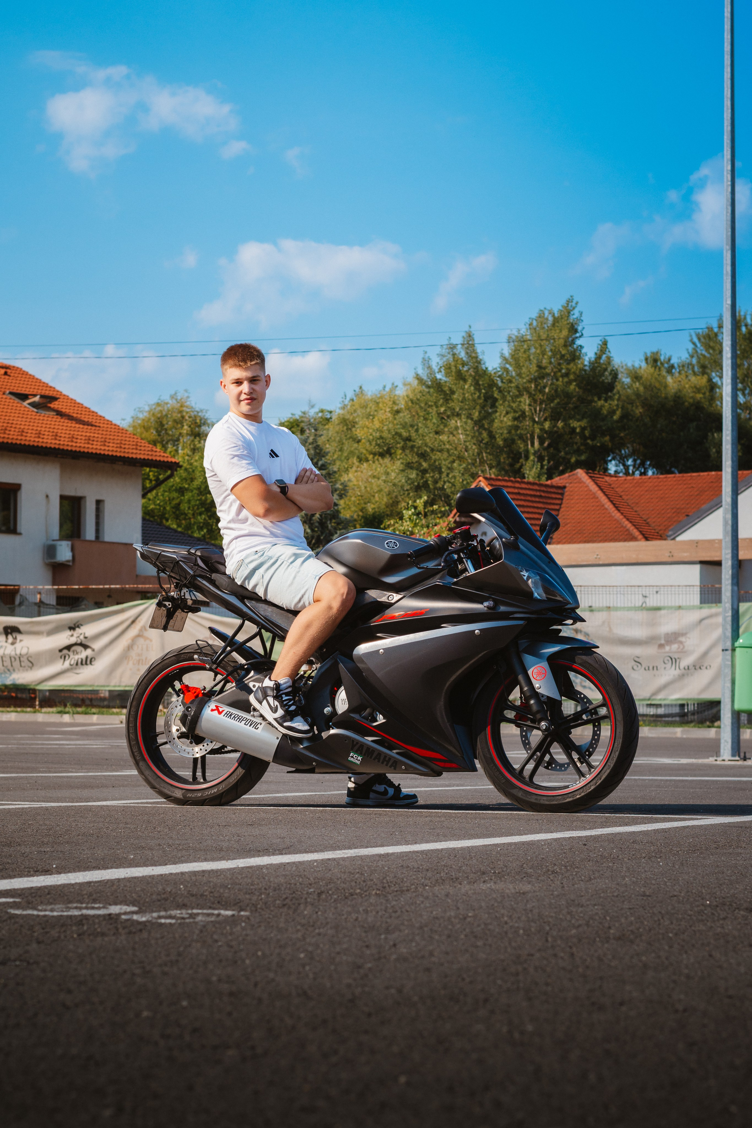 YZF-R125. Johnnyshoots